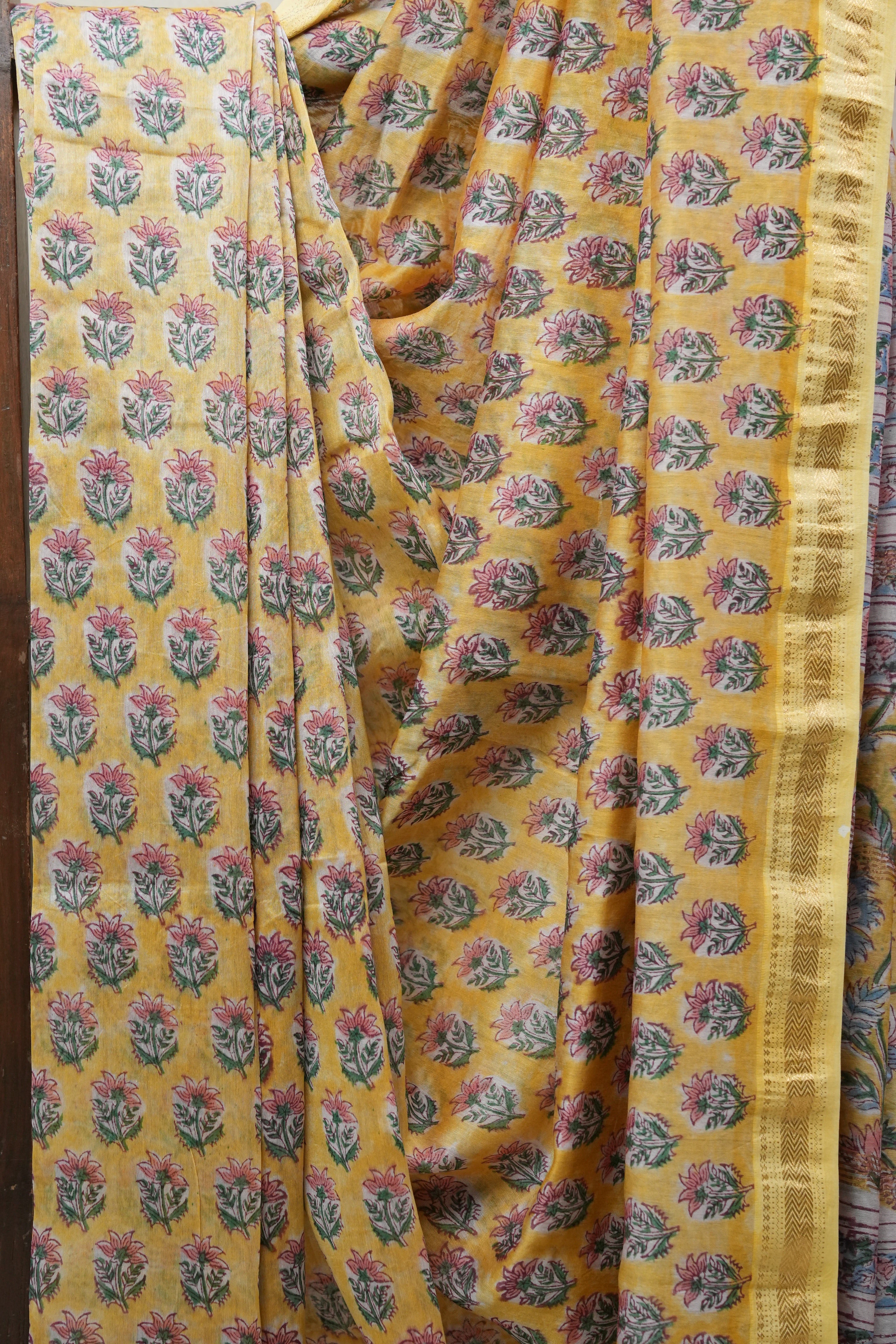 Yellow HBP Cotton Silk Saree With Maheshwari Border - SRYCSS1204