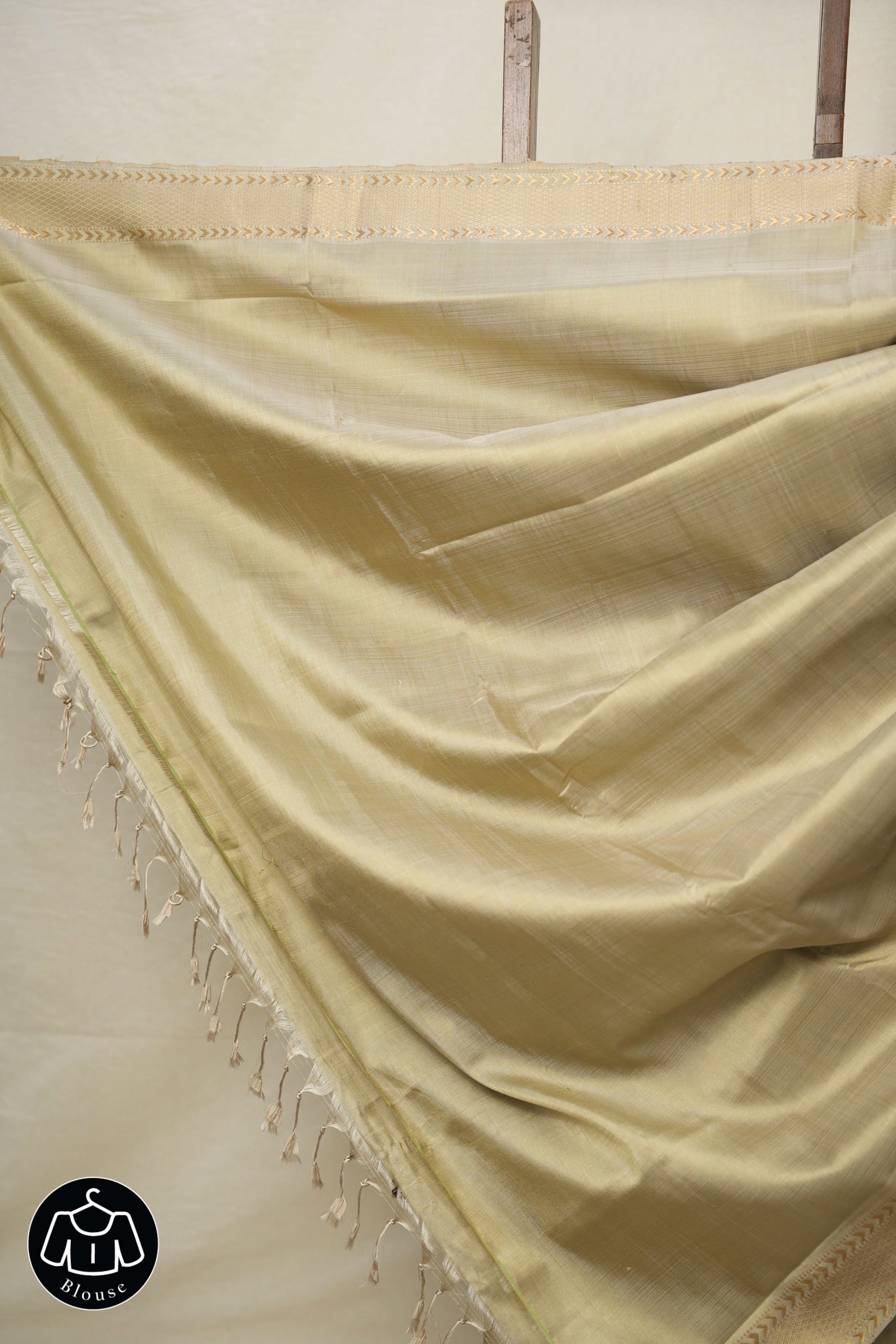 Sandal Beige Mangalgiri Silk Saree - SRSBMSS006