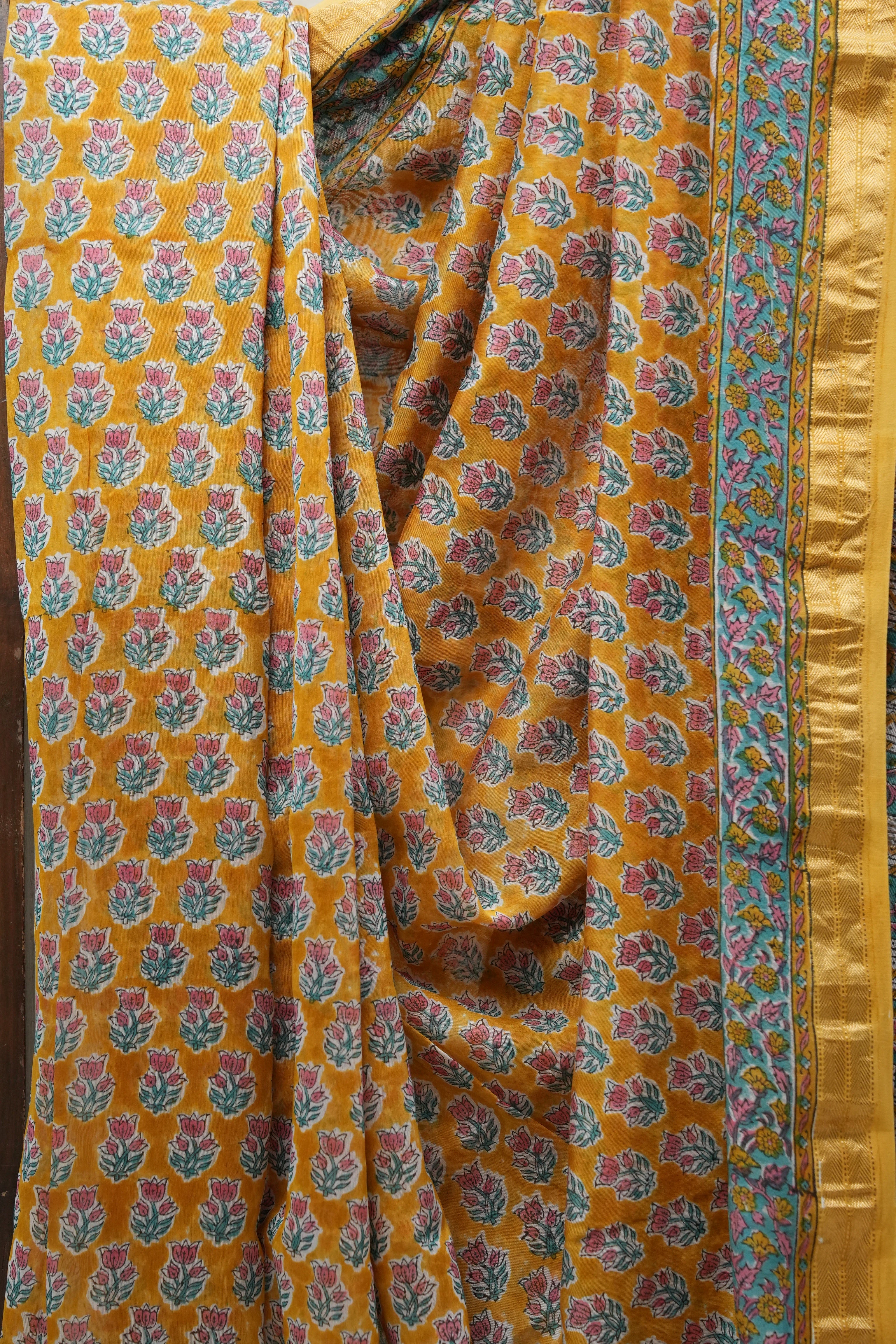 Yellow HBP Cotton Silk Saree With Maheshwari Border - SRYCSS1213