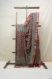 Maroon-Black HBP Cotton Silk Saree With Maheshwari Border - SRMBCSS1221