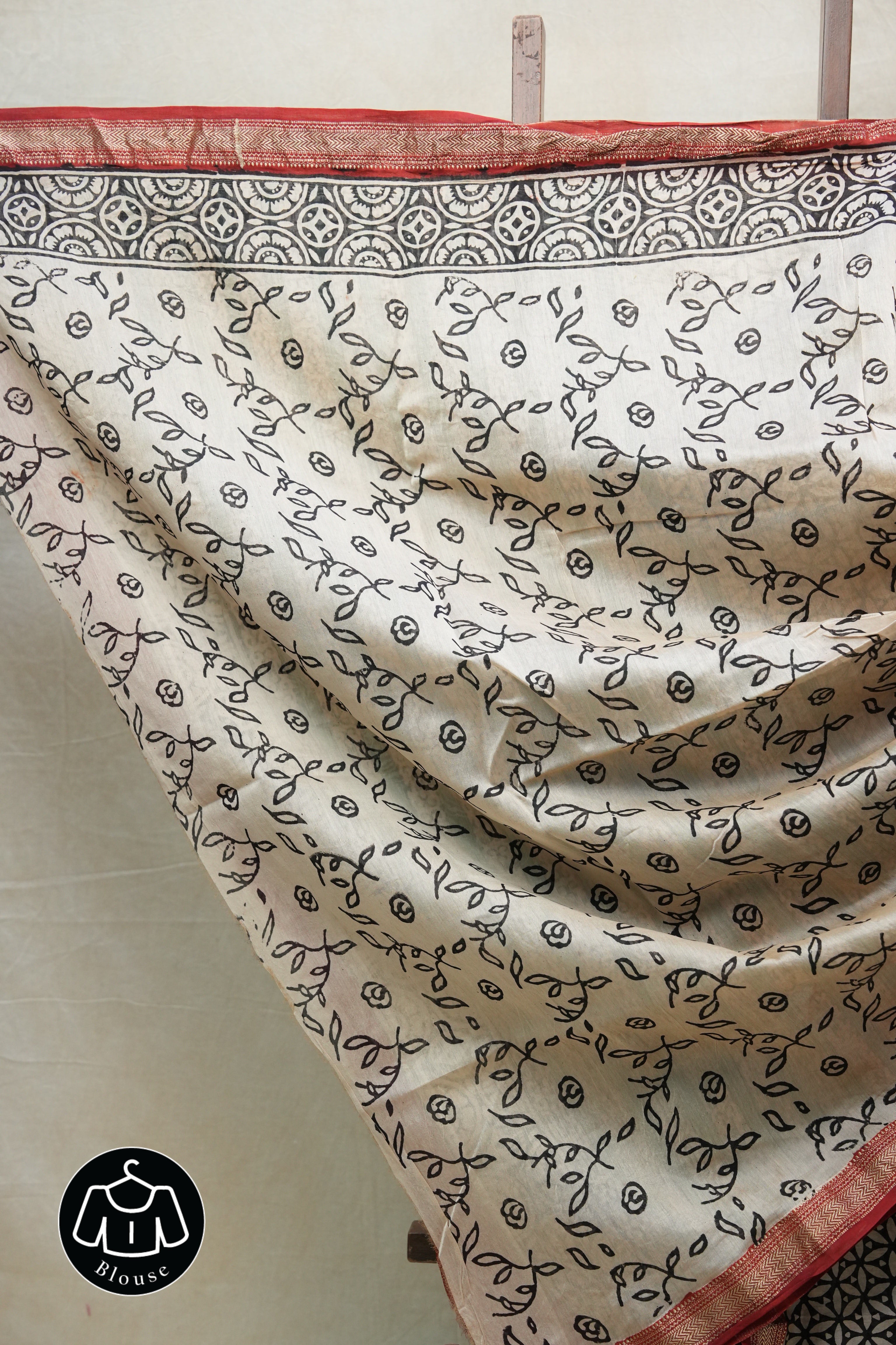 Maroon-Black HBP Cotton Silk Saree With Maheshwari Border - SRMBCSS1221