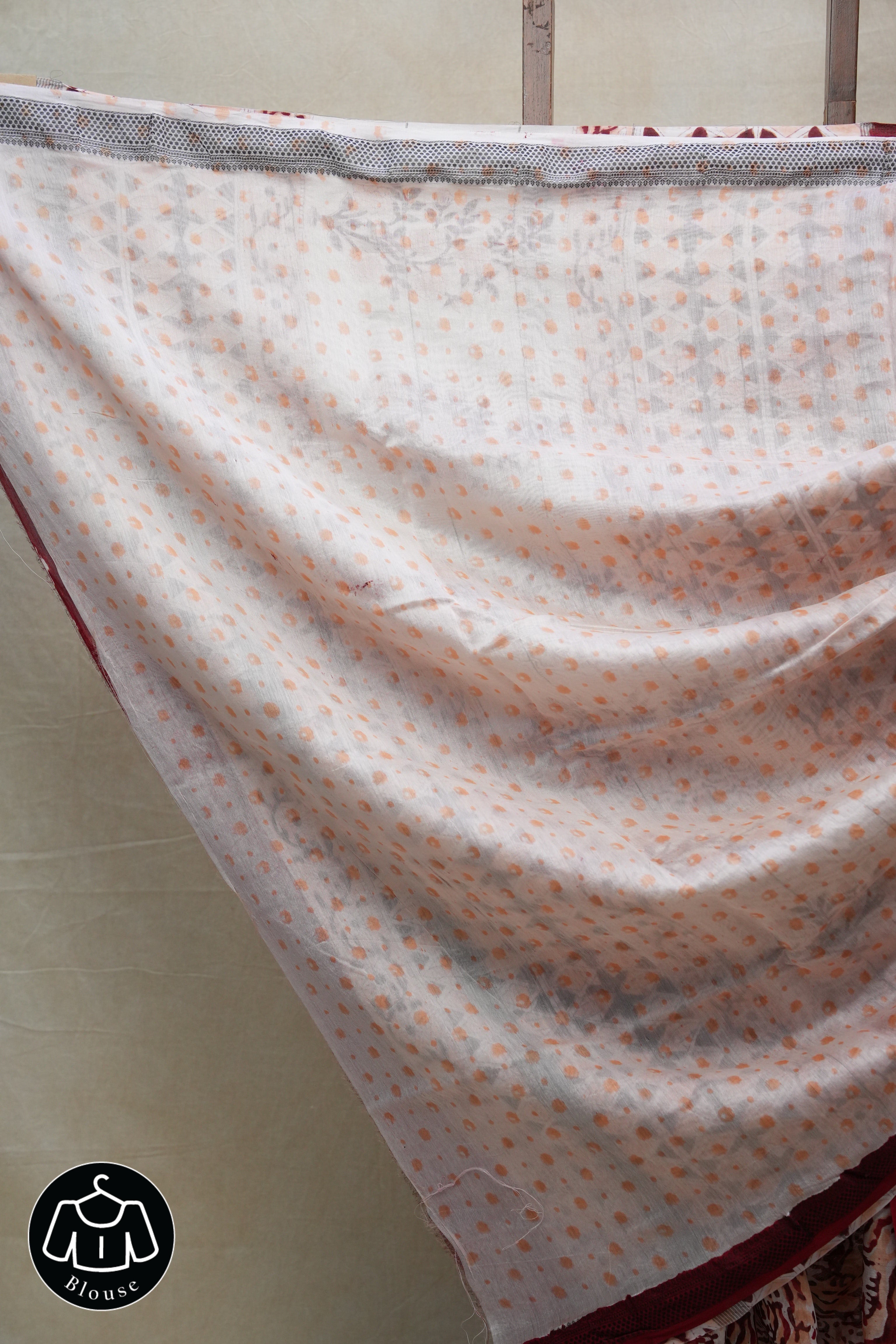 White-Peach HBP Cotton Silk Saree With Maheshwari Border - SRWPCSS1220