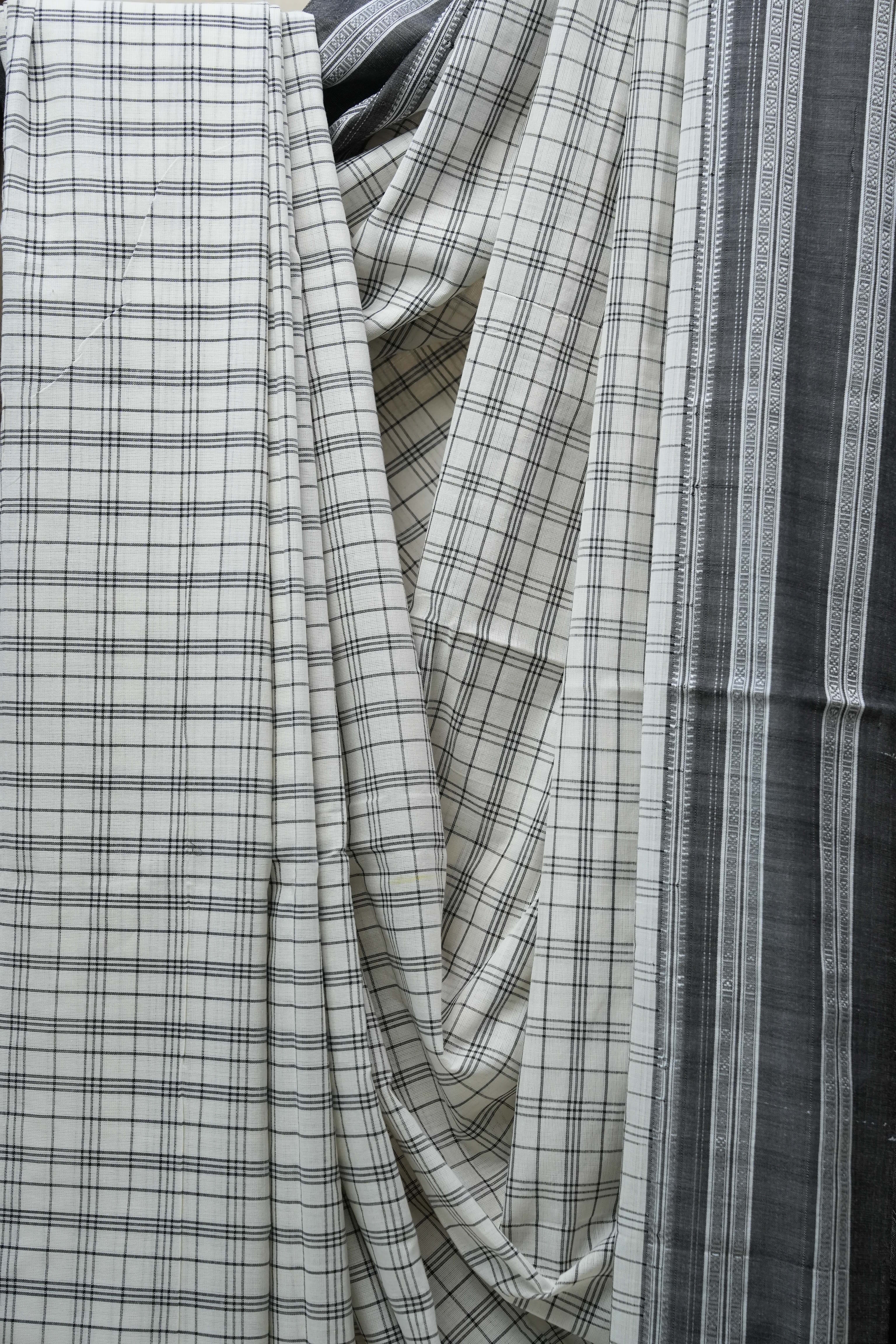 White Cotton Ilkal Saree  - SRWCIS589