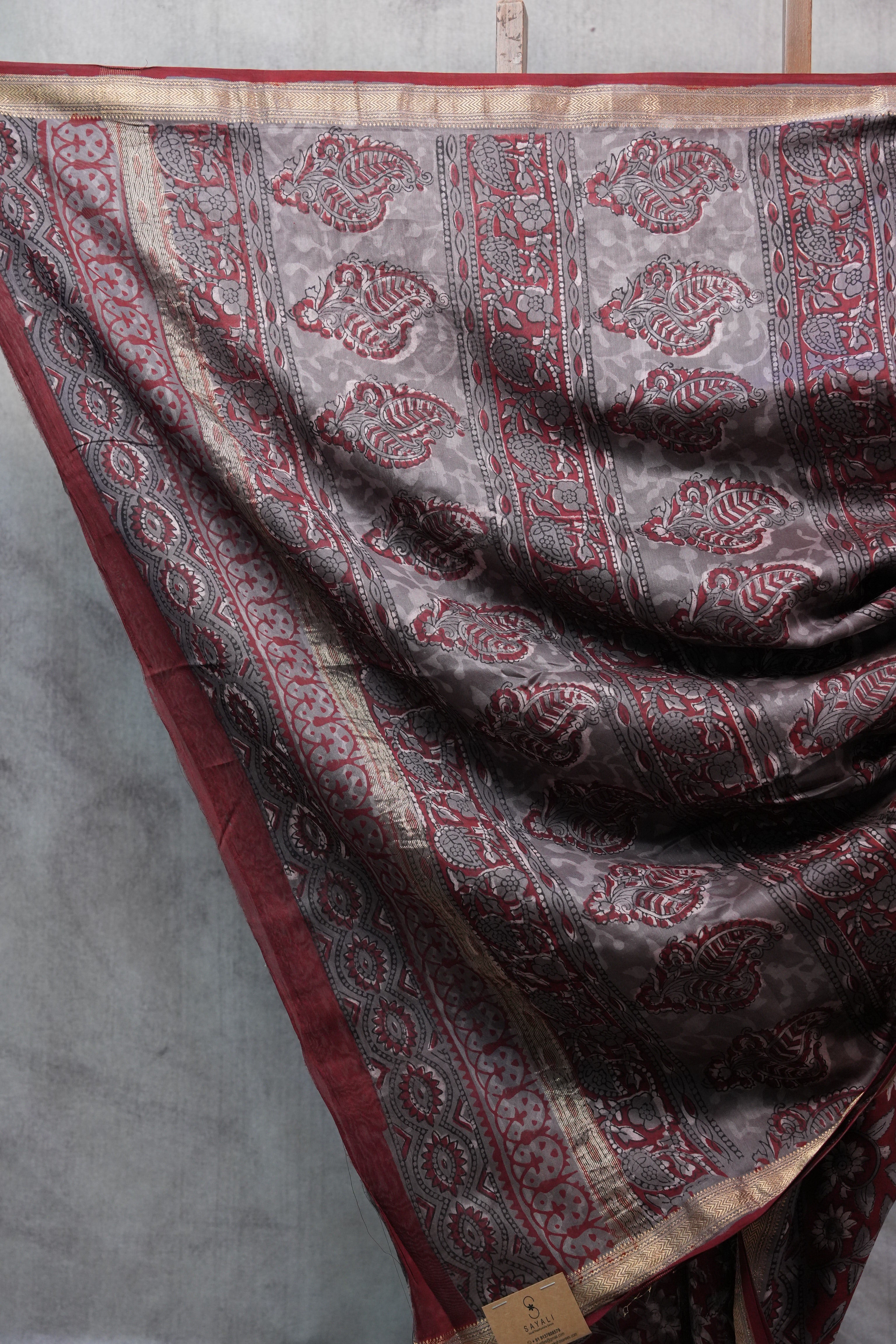 Maroon HBP Chanderi Cotton Silk Saree With Maheshwari Border - SRMCS1105