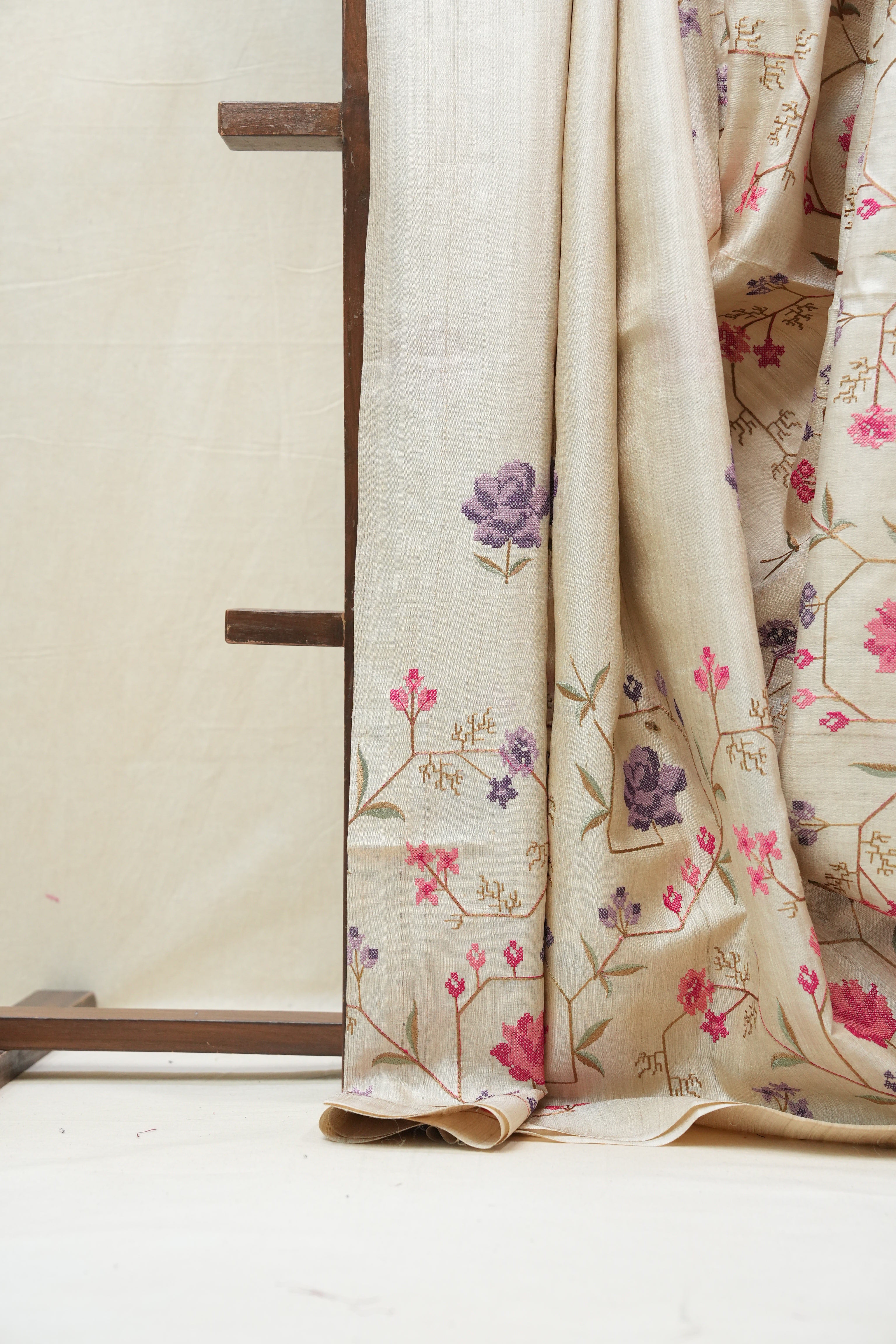 Cream Machine Embroidered Tussar Silk Saree - SRCMETSS1448