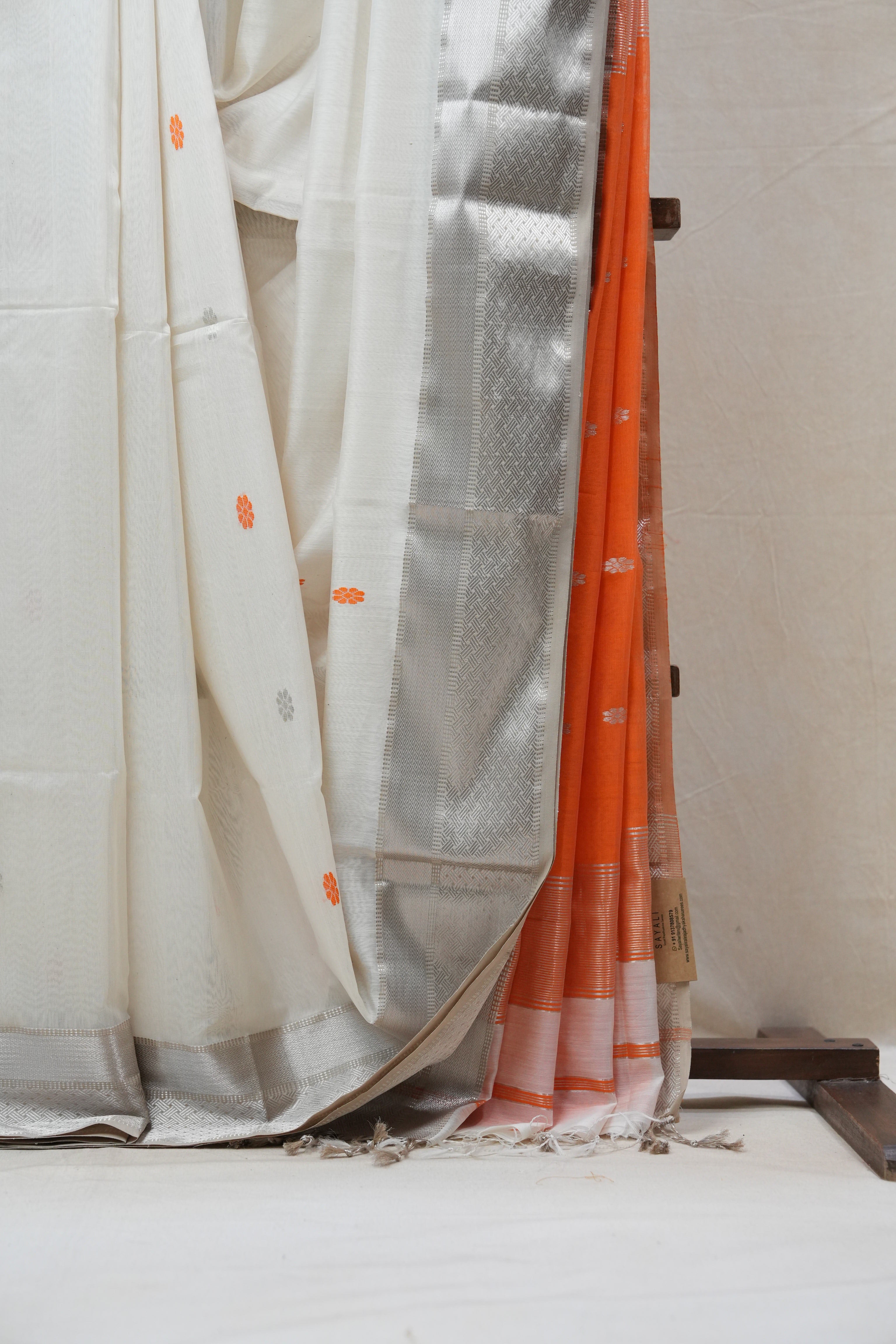 White Maheshwari Saree - SRWMS534