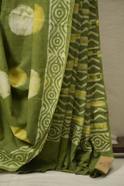 Green HBP Cotton Saree - SRGCS3576