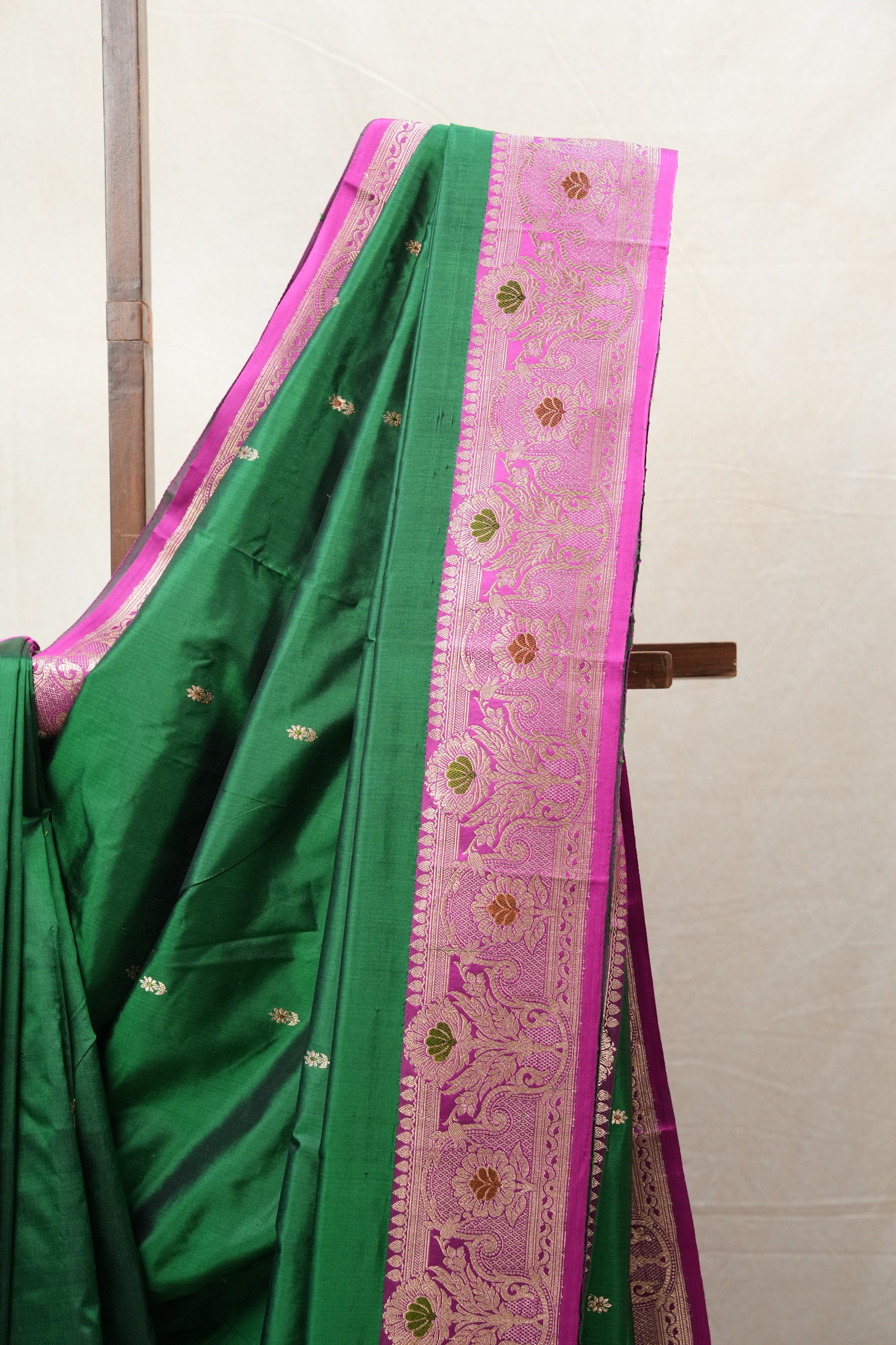Green Banarasi Silk Saree - SRGBSS718
