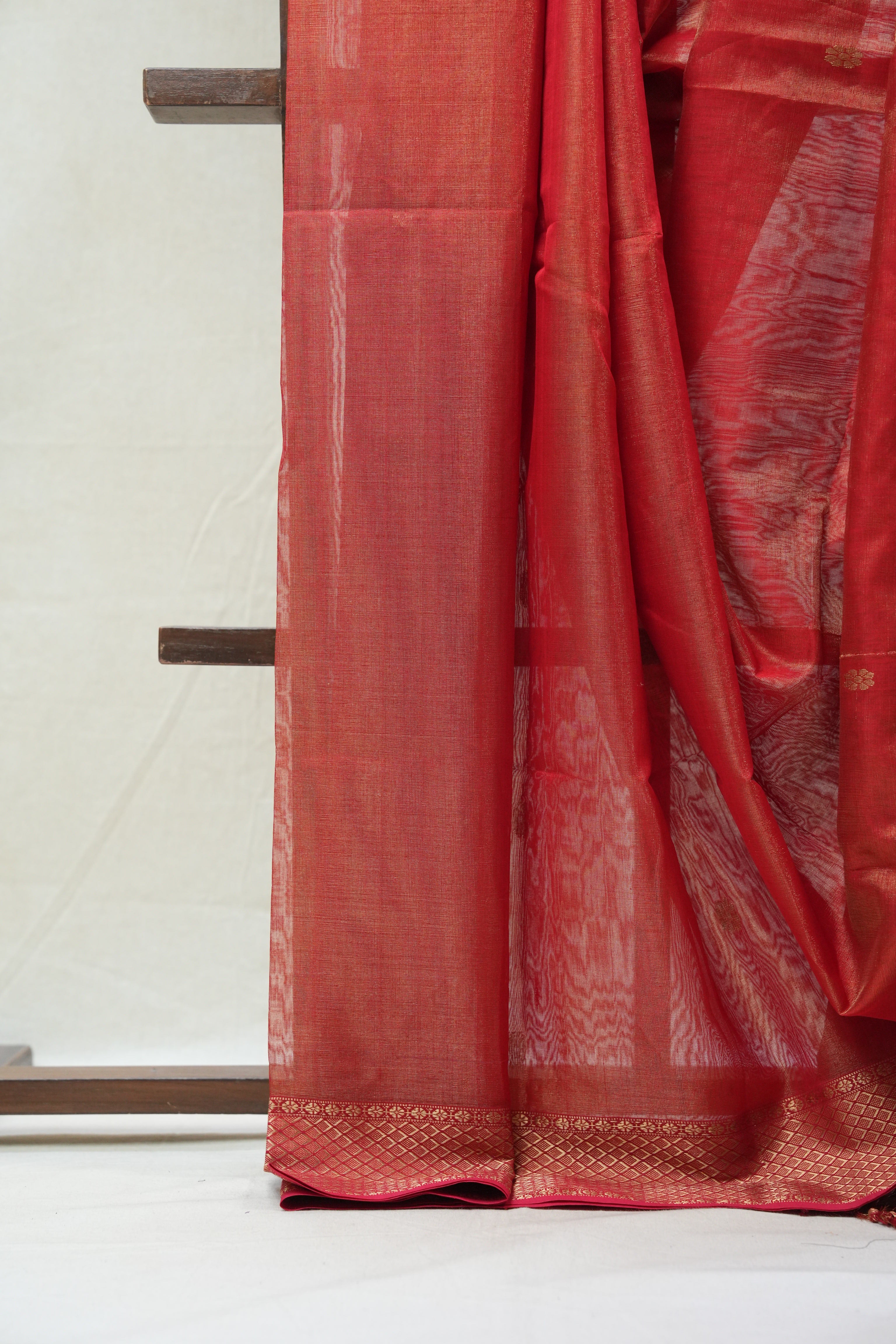 Red Maheshwari Tissue Saree - SRRMTS460