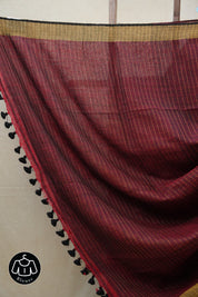 Red Plain Linen Saree With Tassels - SRRPLS265