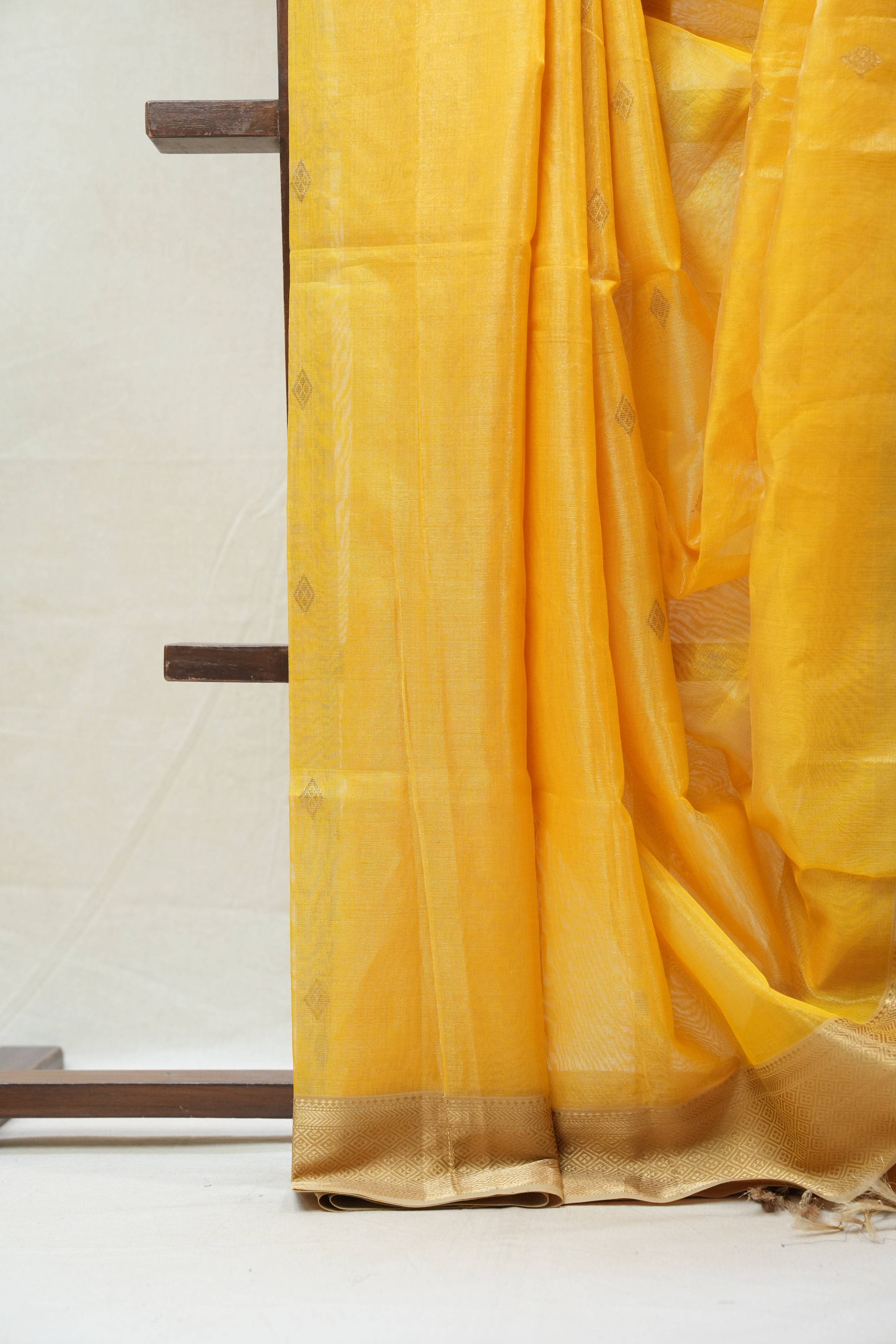 Yellow Maheshwari Tissue Saree - SRYMTS461