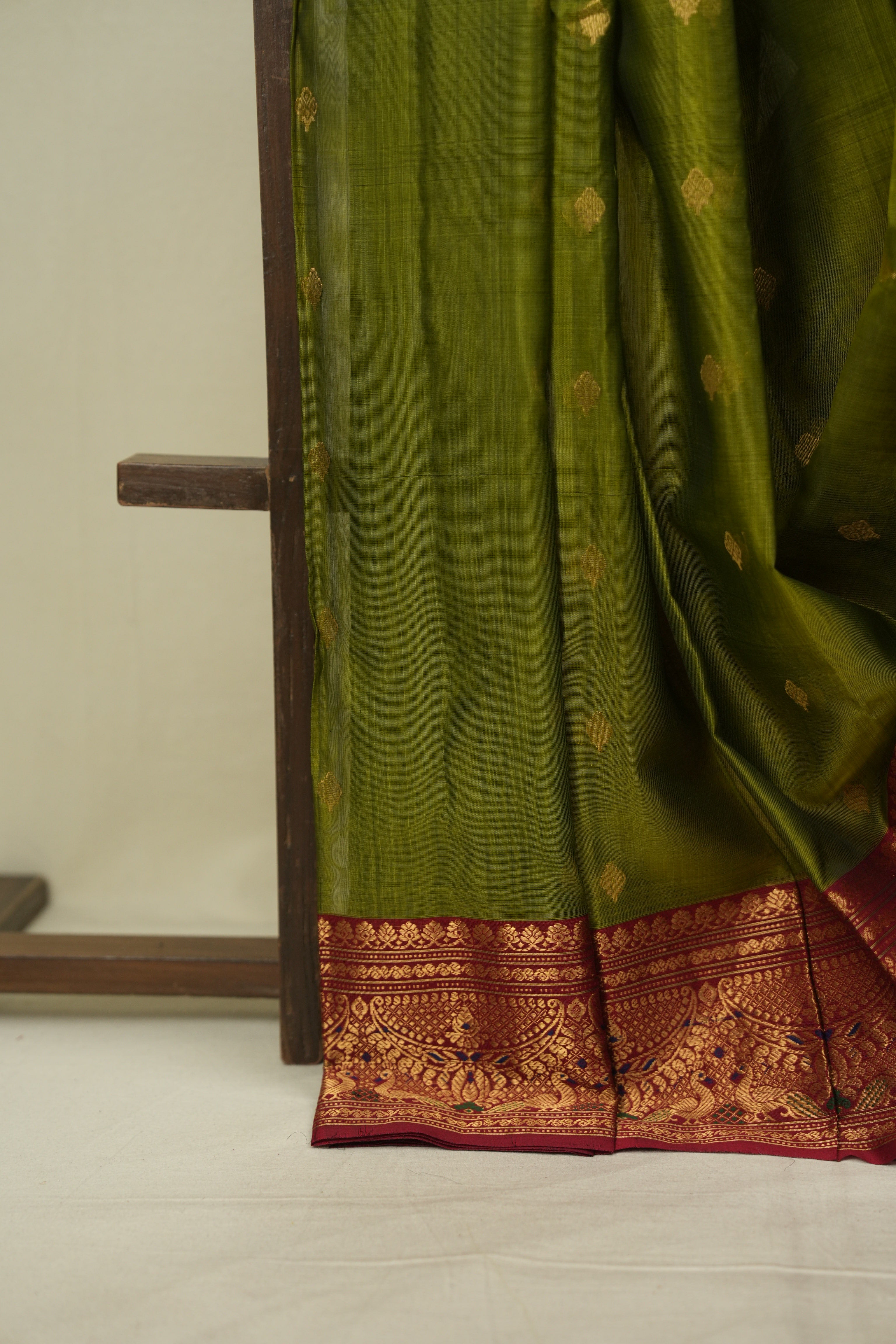 Mehendi Green Chanderi Tissue Silk Saree - SRMGCTS363