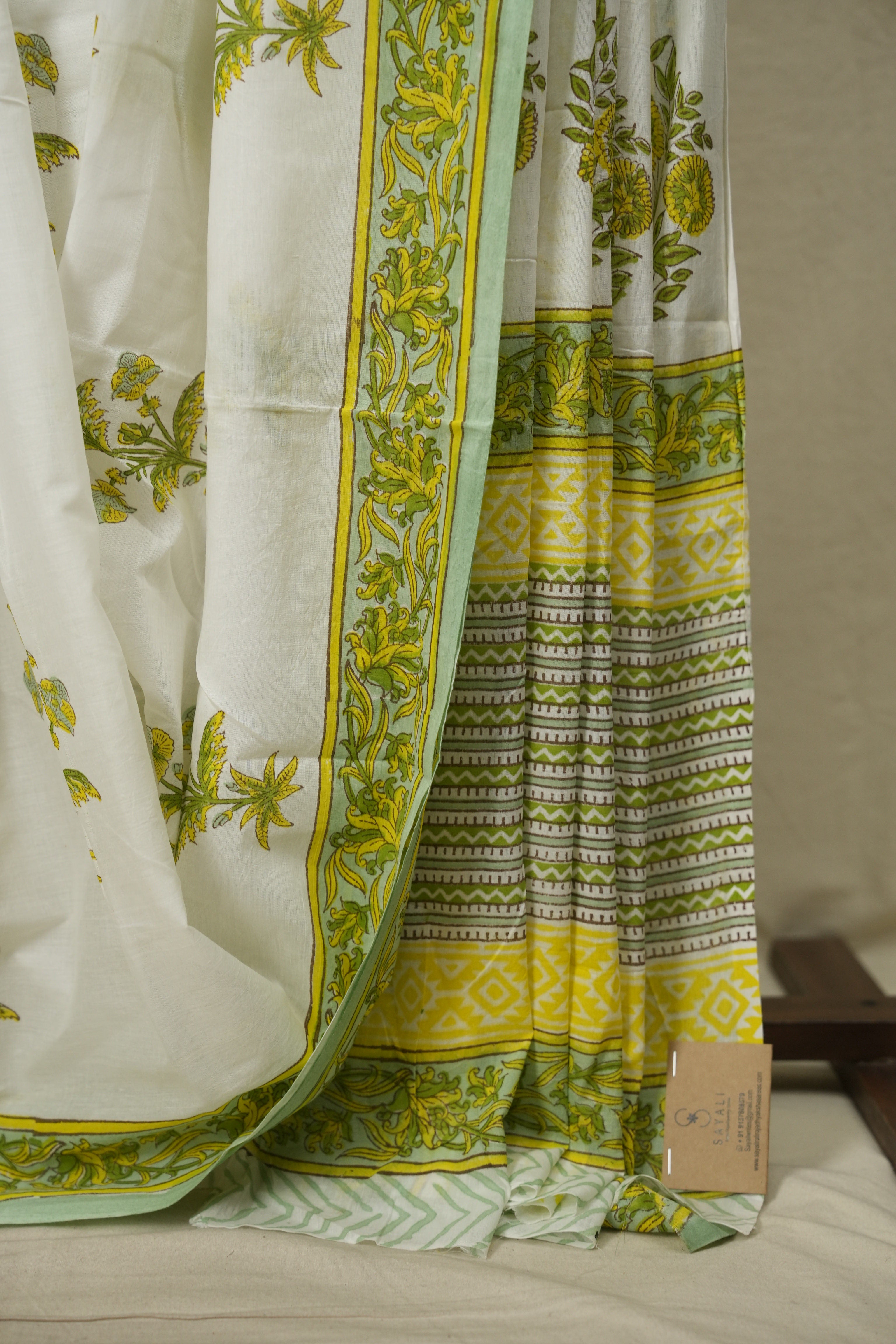 White HBP Cotton Saree - SRWCS3712
