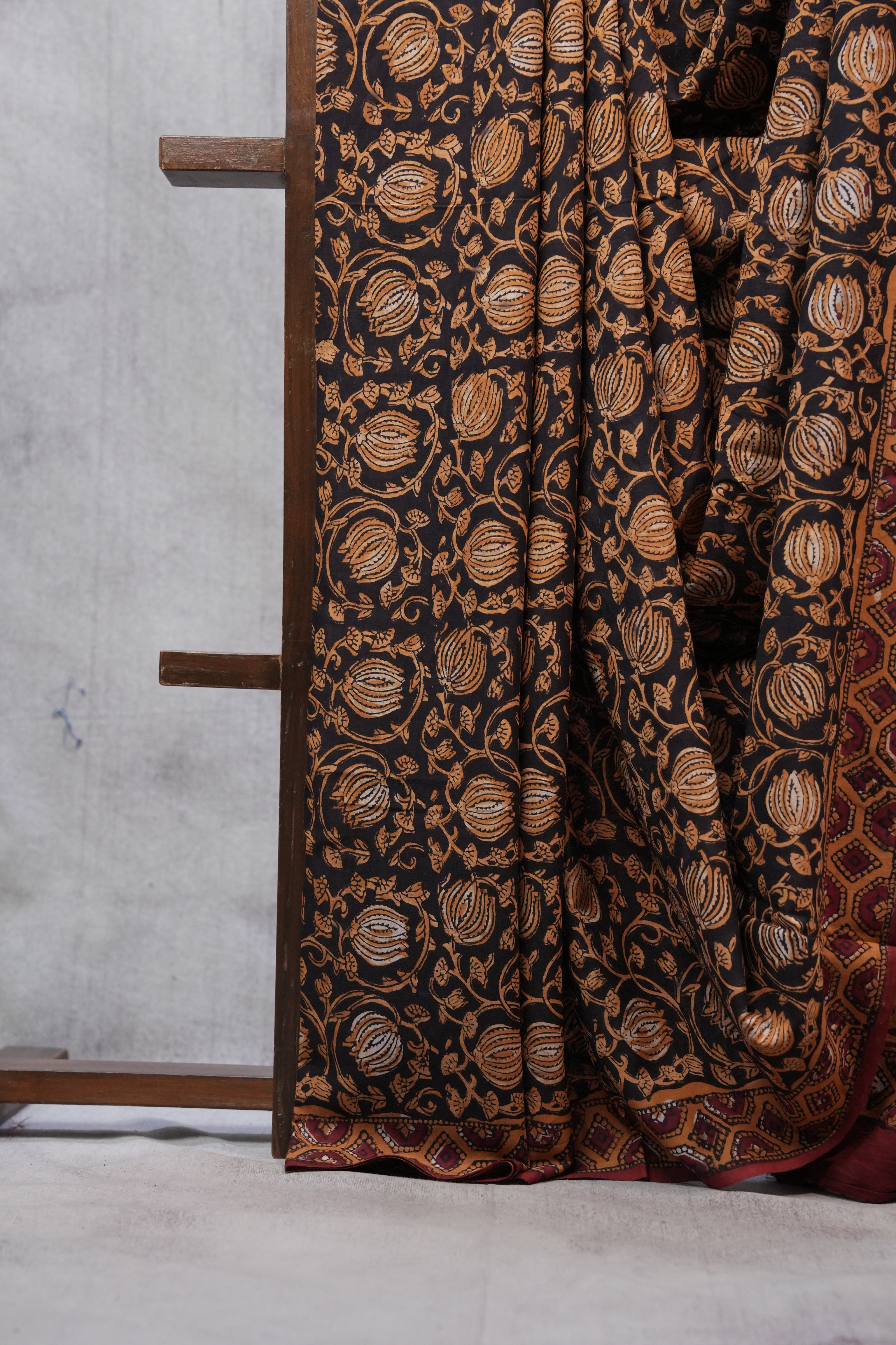 Black HBP Cotton Saree - SRBCS2516