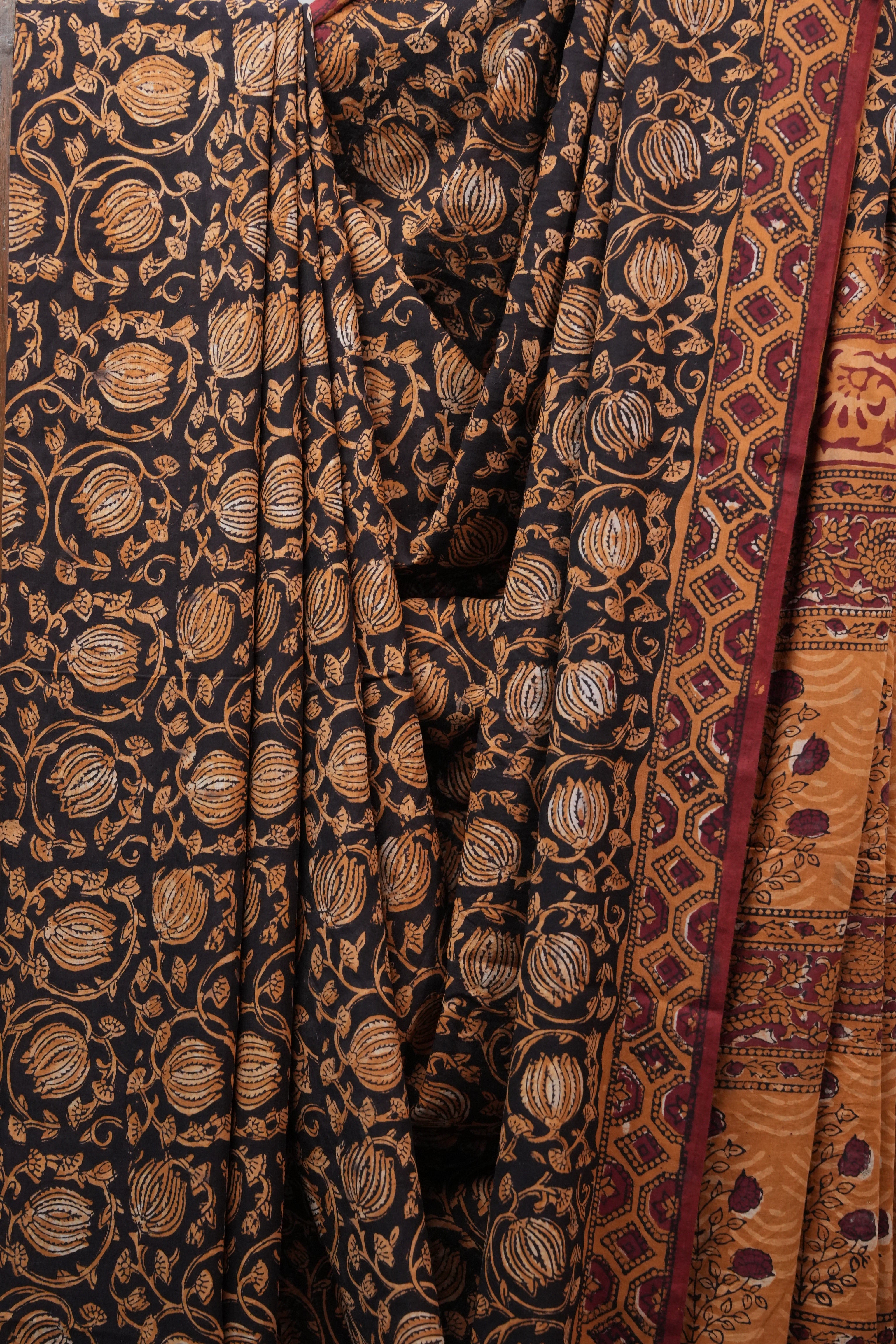 Black HBP Cotton Saree - SRBCS2516