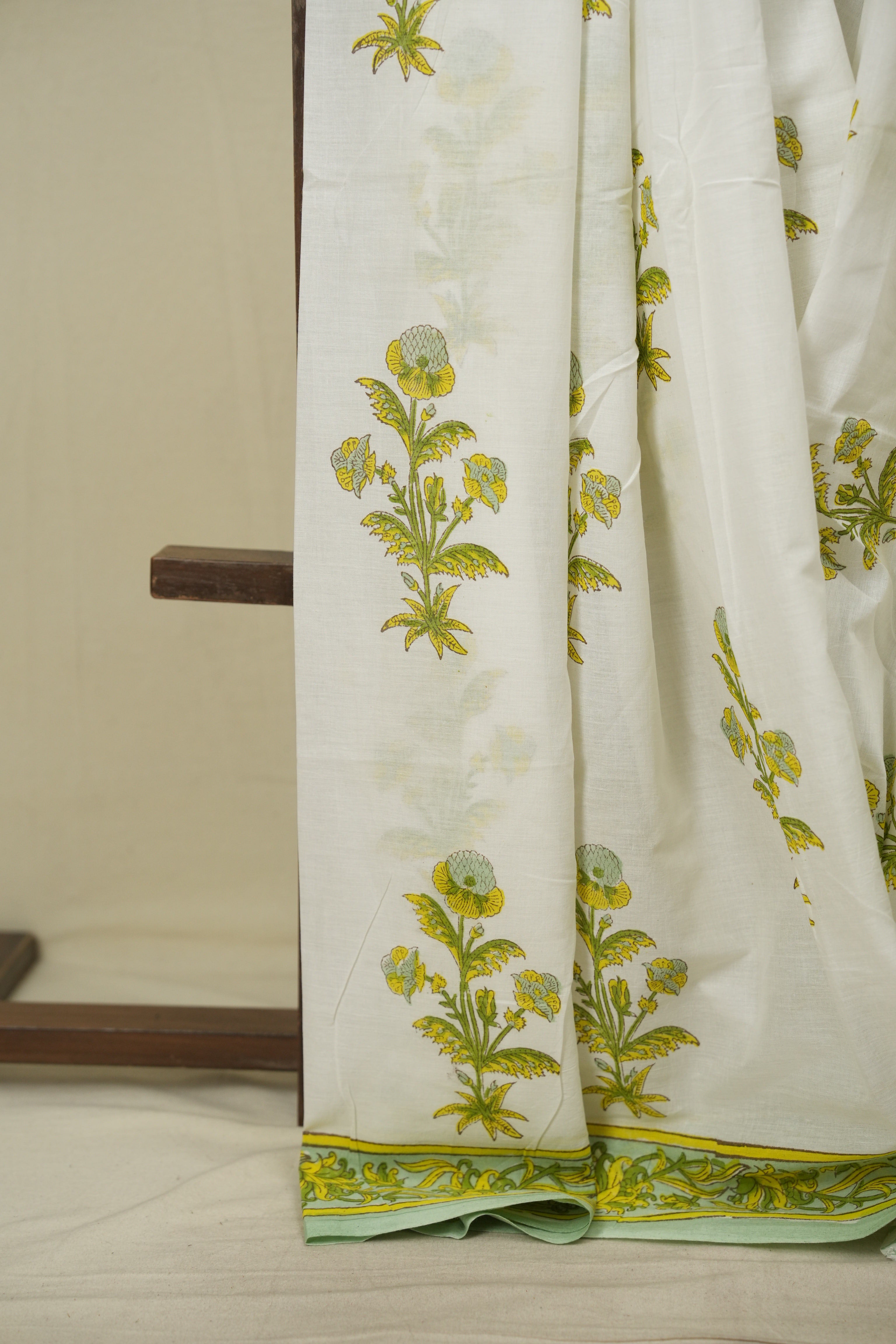 White HBP Cotton Saree - SRWCS3712
