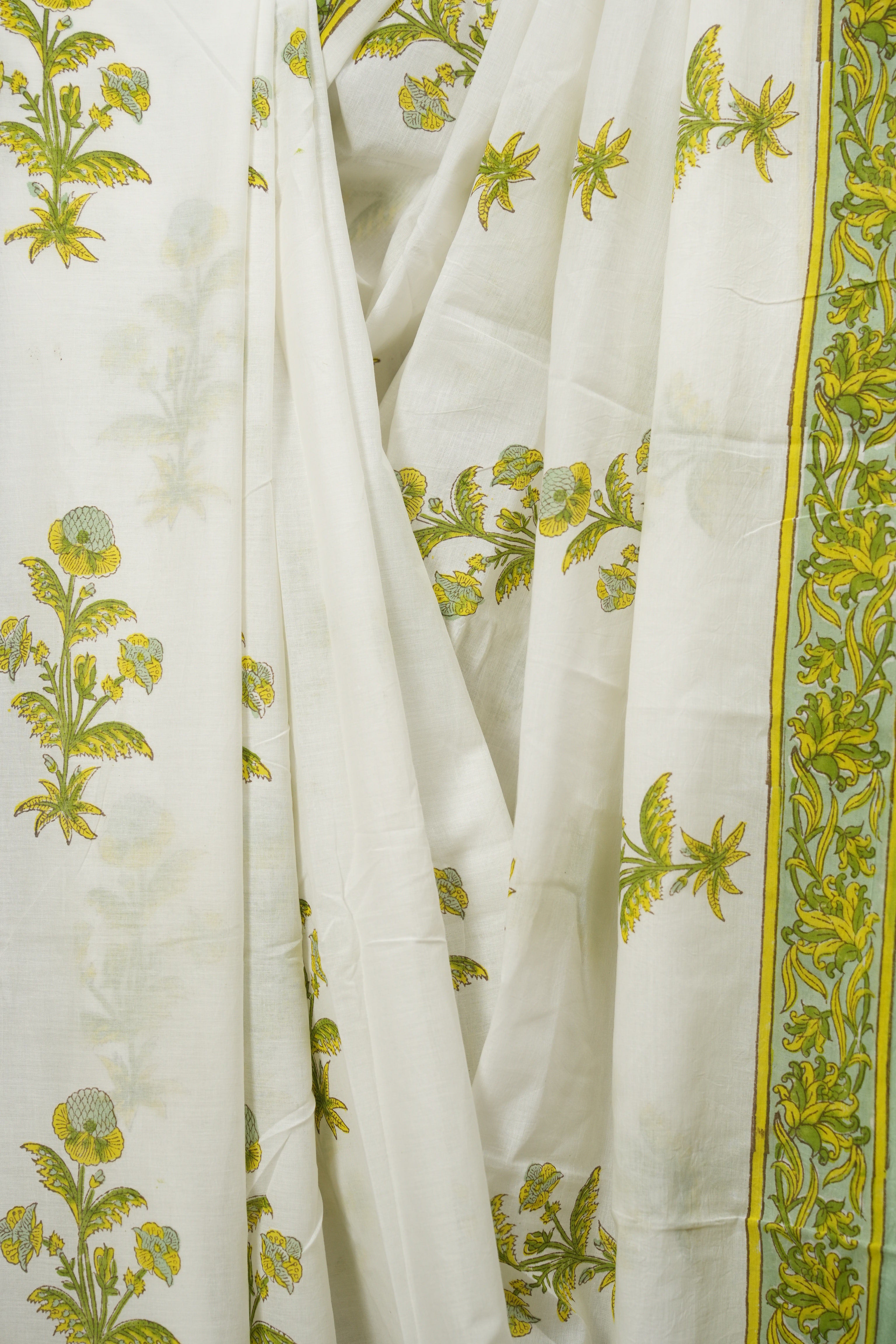 White HBP Cotton Saree - SRWCS3712