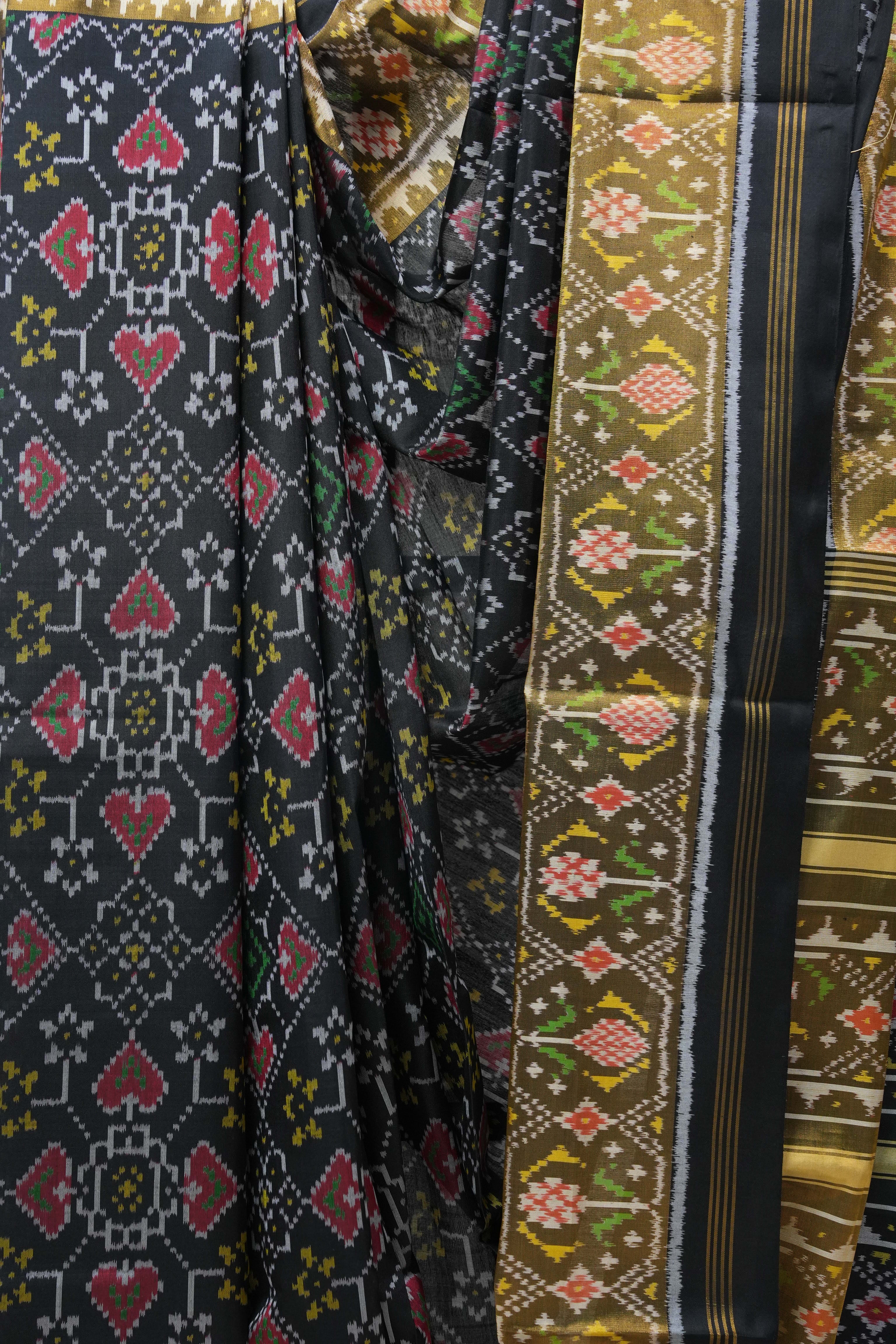 Black Rajkot Patola Silk Saree - SRBRPSS364