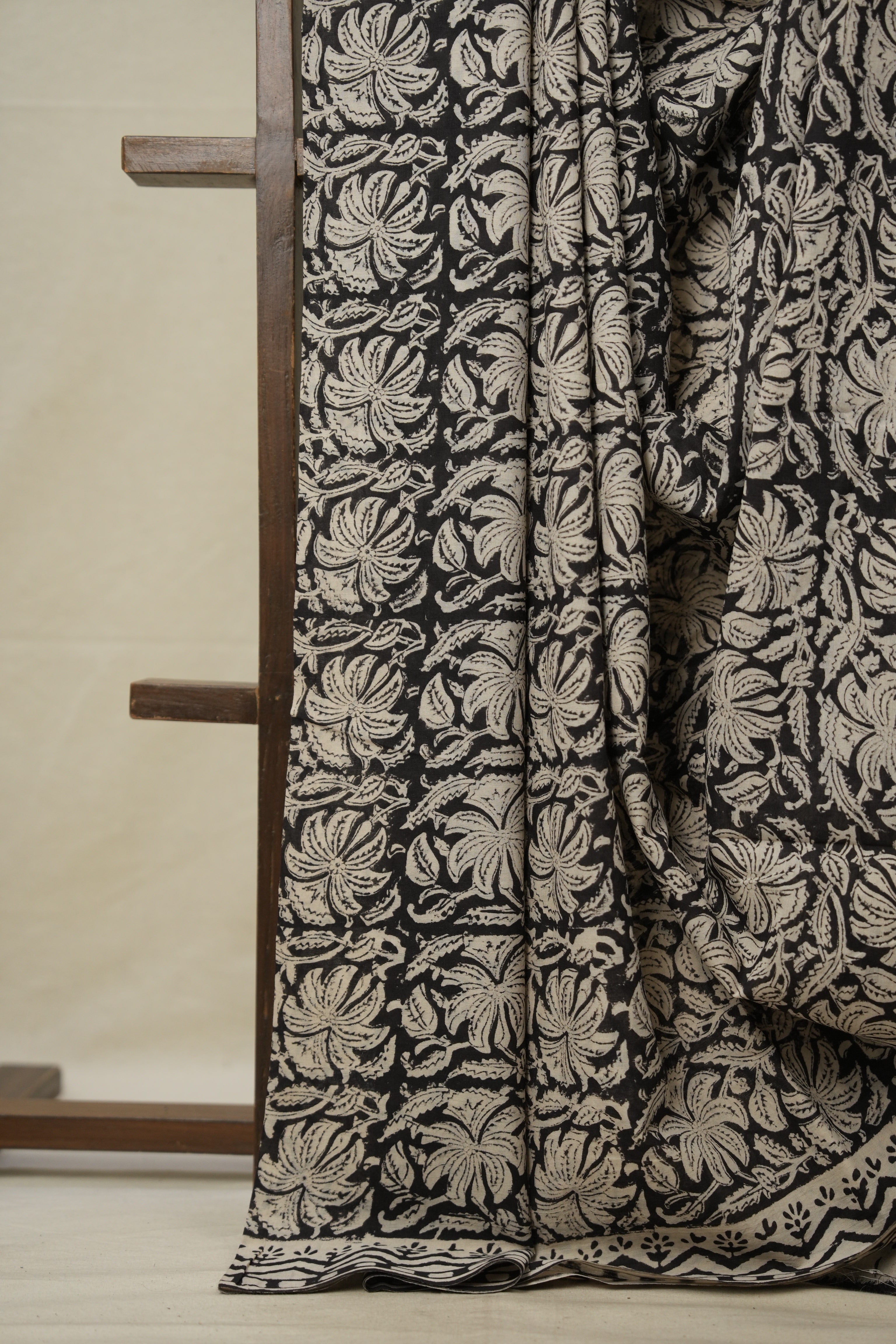 Black HBP Cotton Saree - SRBCS2891