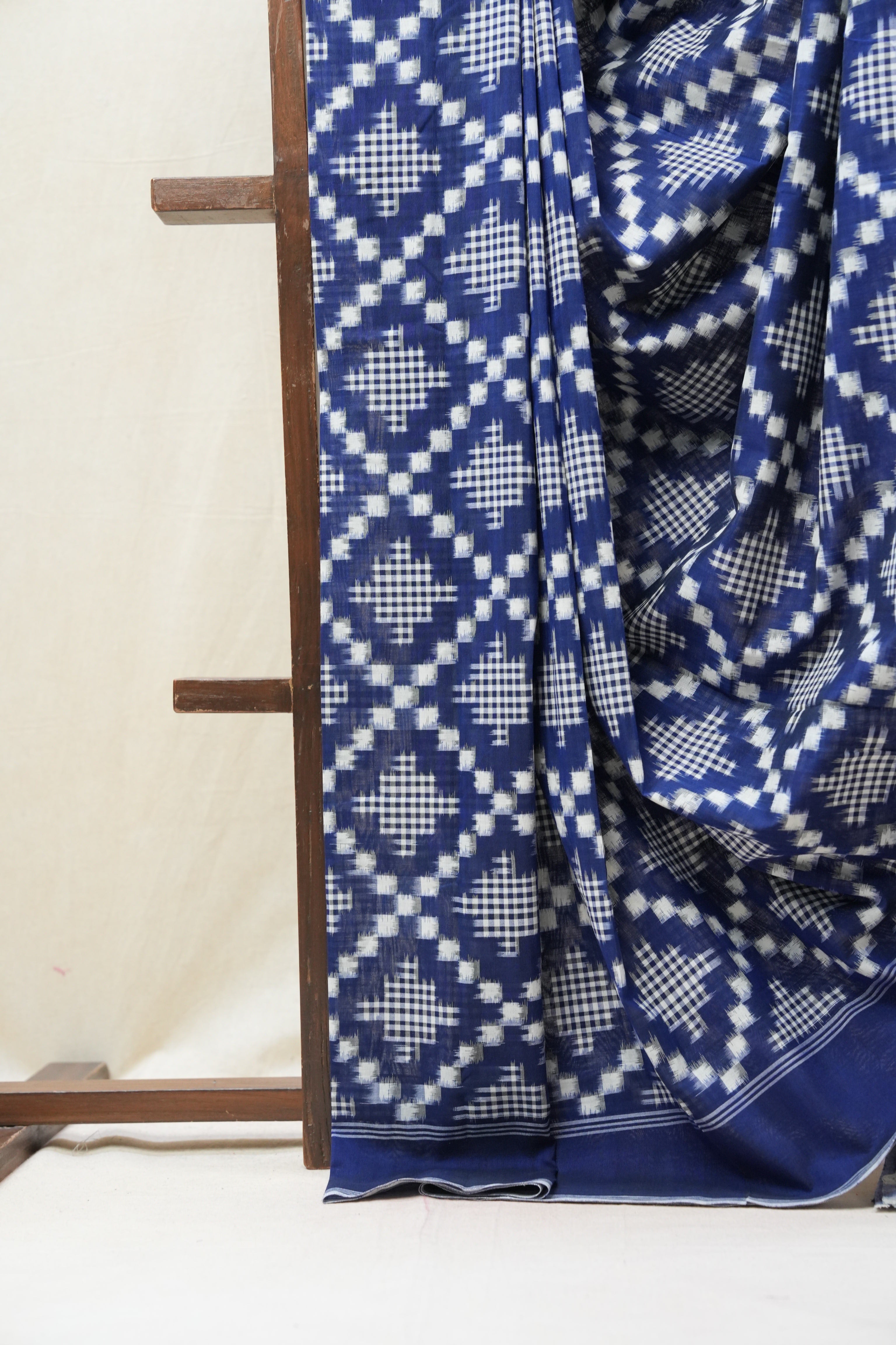 Blue Pochampalli Cotton Ikat Saree - SRBPCIS504