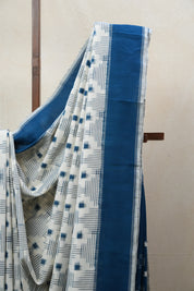 White Pochampalli Cotton Ikat Saree - SRWPCIS502