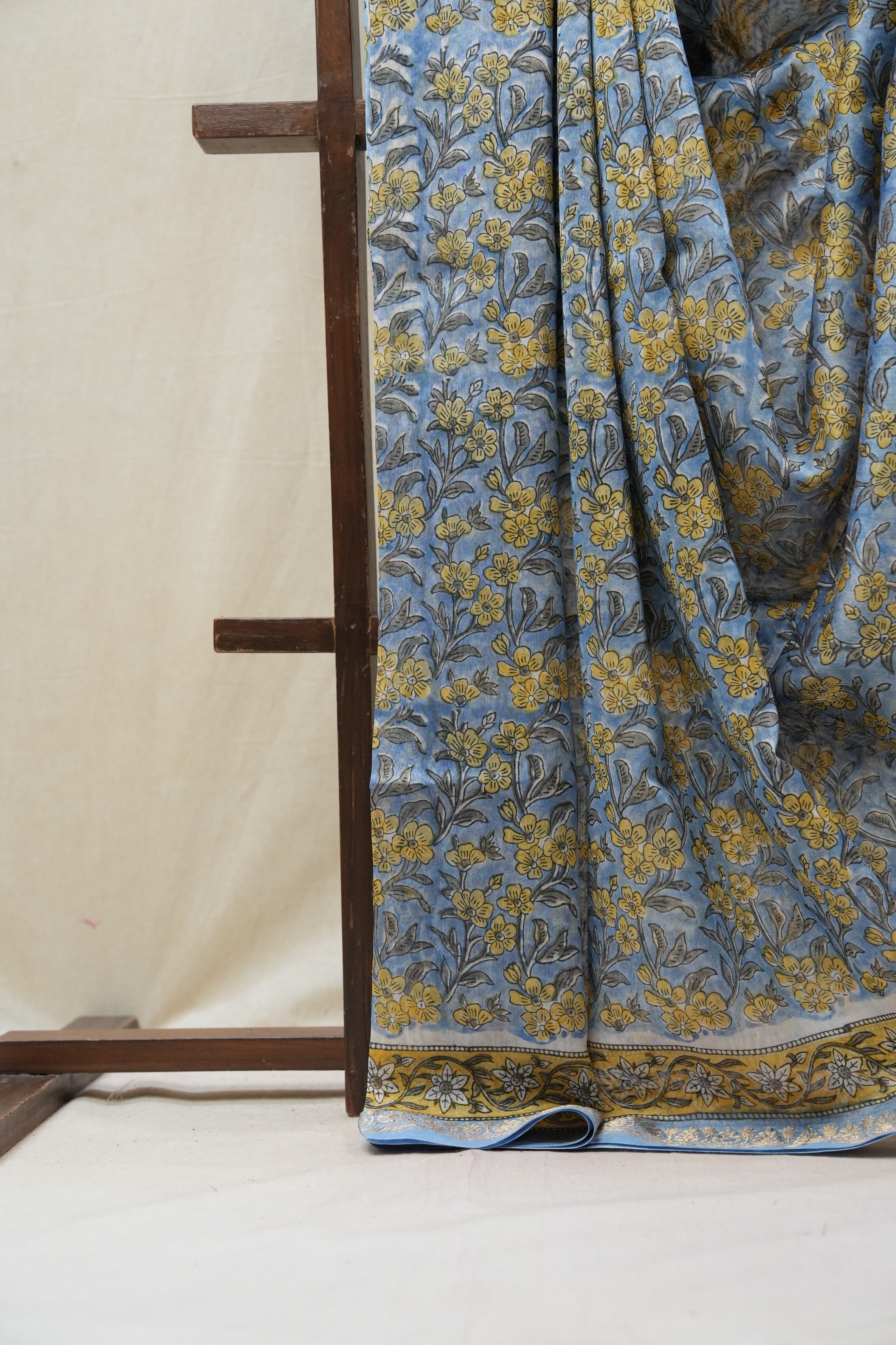 Blue HBP Cotton Silk Saree With Maheshwari Border - SRBCSS1230