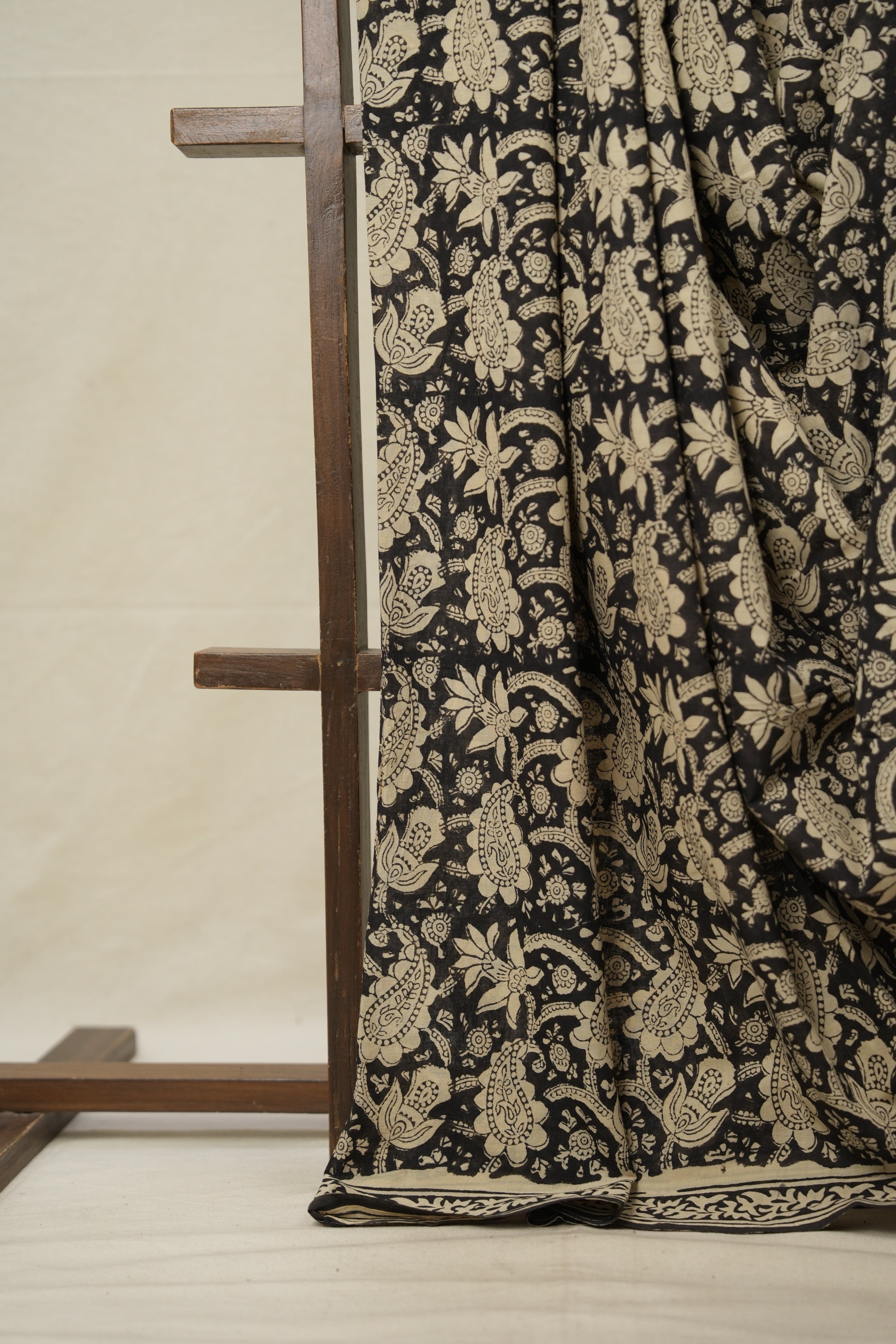 Black HBP Cotton Saree - SRBCS2890