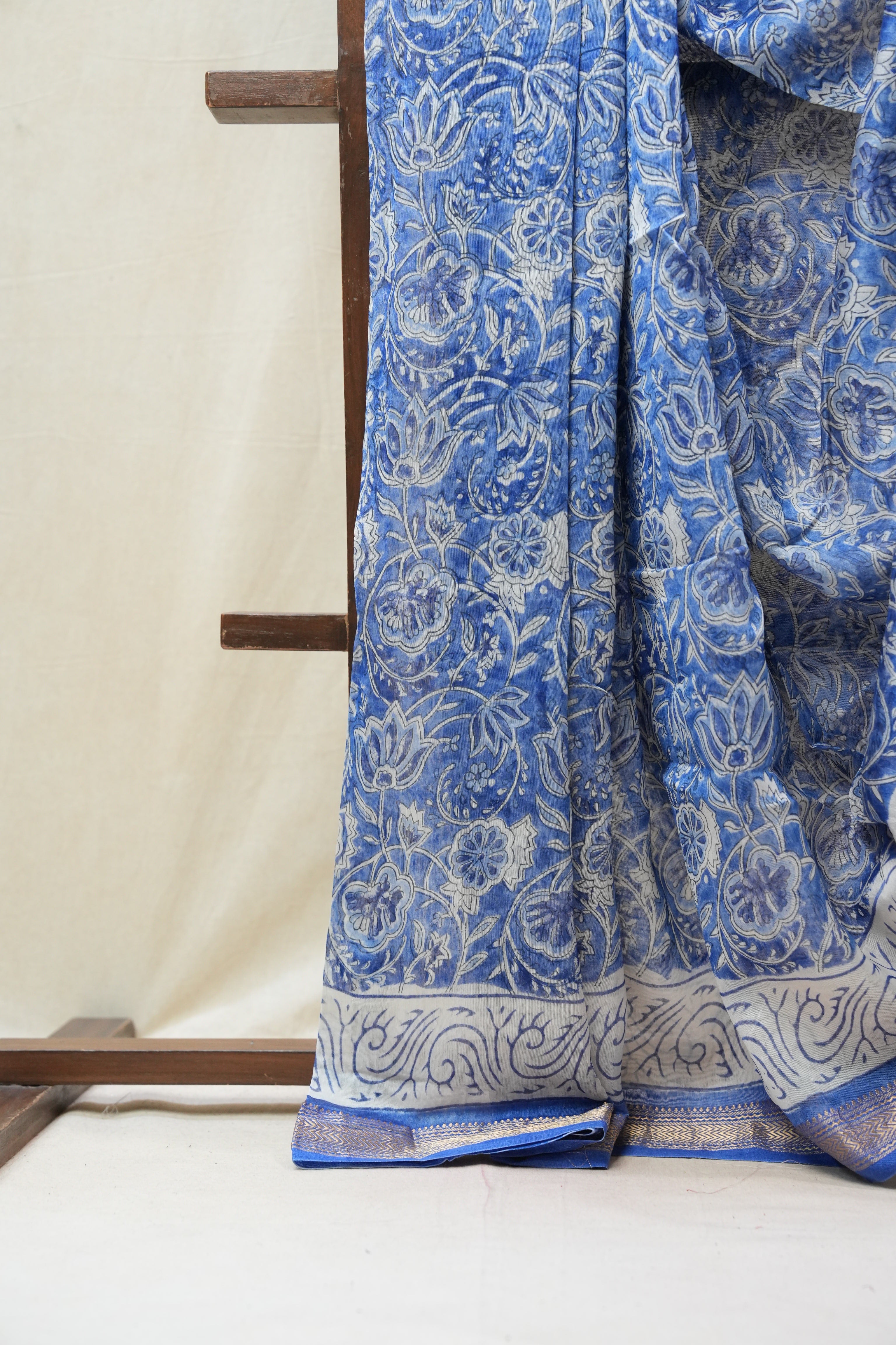 Blue HBP Cotton Silk Saree With Maheshwari Border - SRBCSS1229