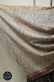 Black HBP Cotton Silk Saree With Maheshwari Border - SRBCSS1227