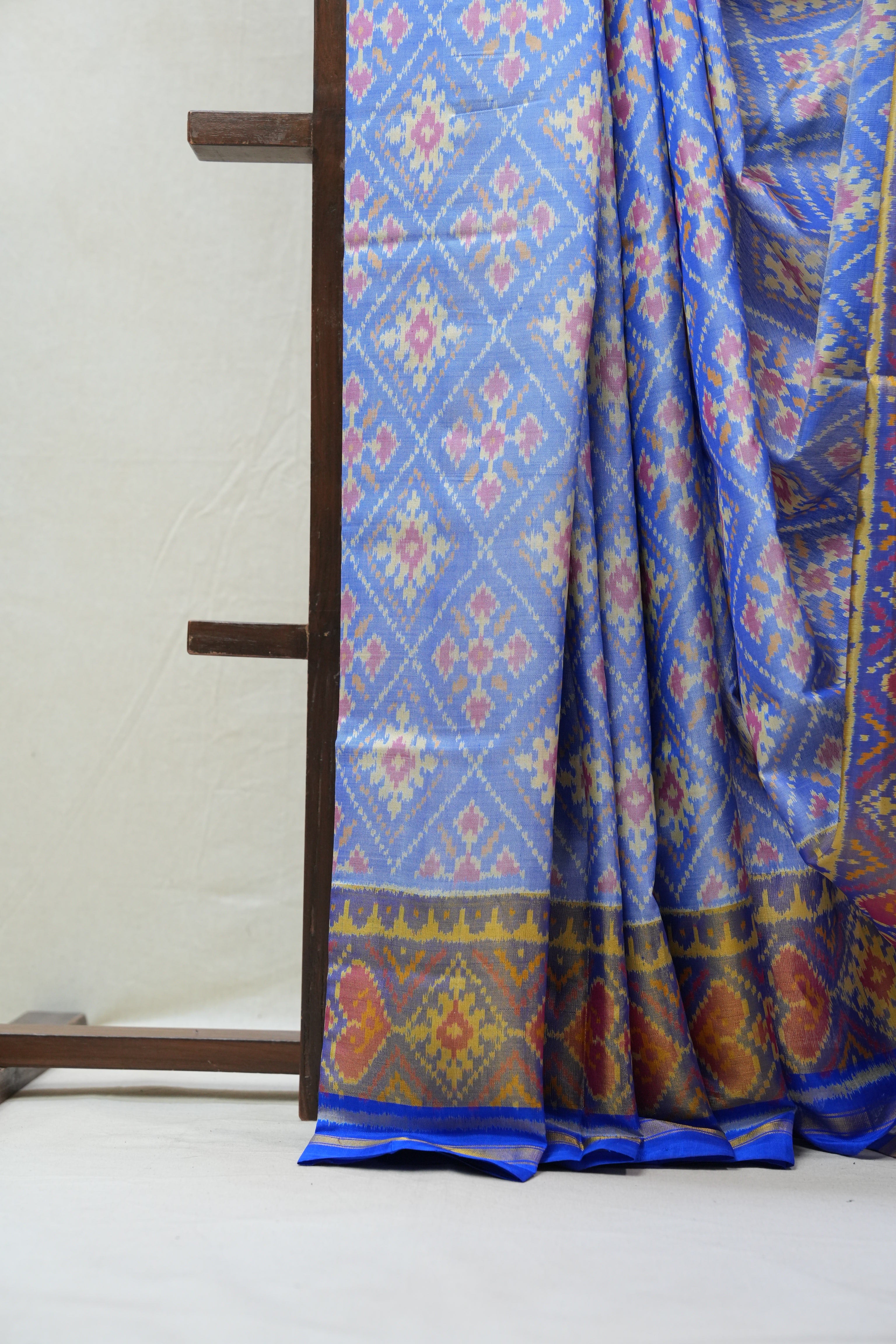 Blue Rajkot Patola Silk Saree - SRBRPSS381