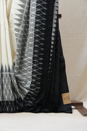 Off White Pochampalli Cotton Ikat Saree - SROWPCIS514