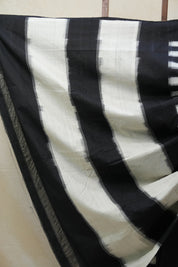 Black-White Pochampalli Cotton Ikat Saree - SRBWPCIS486