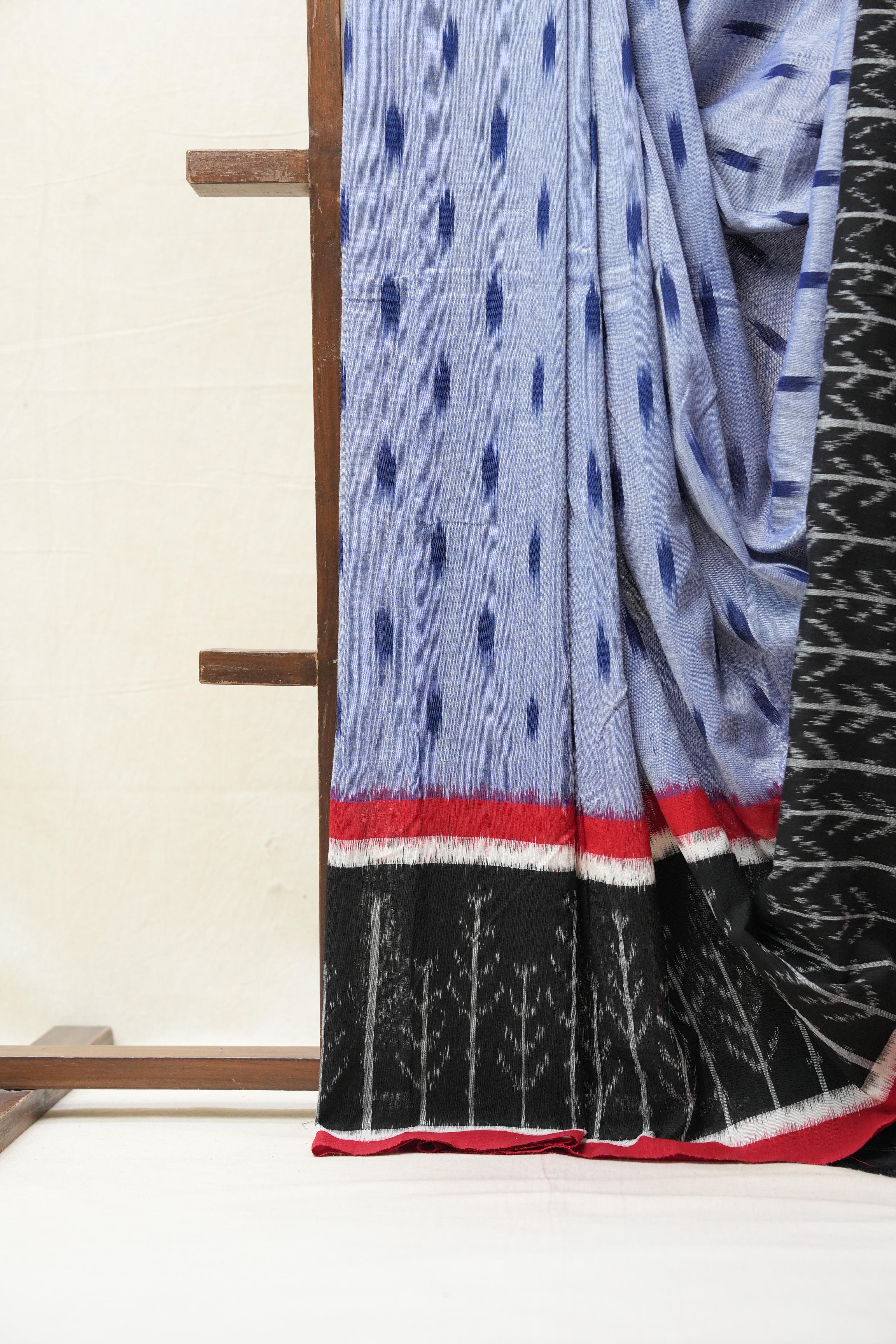 Blue Pochampalli Cotton Ikat Saree - SRBPCIS484