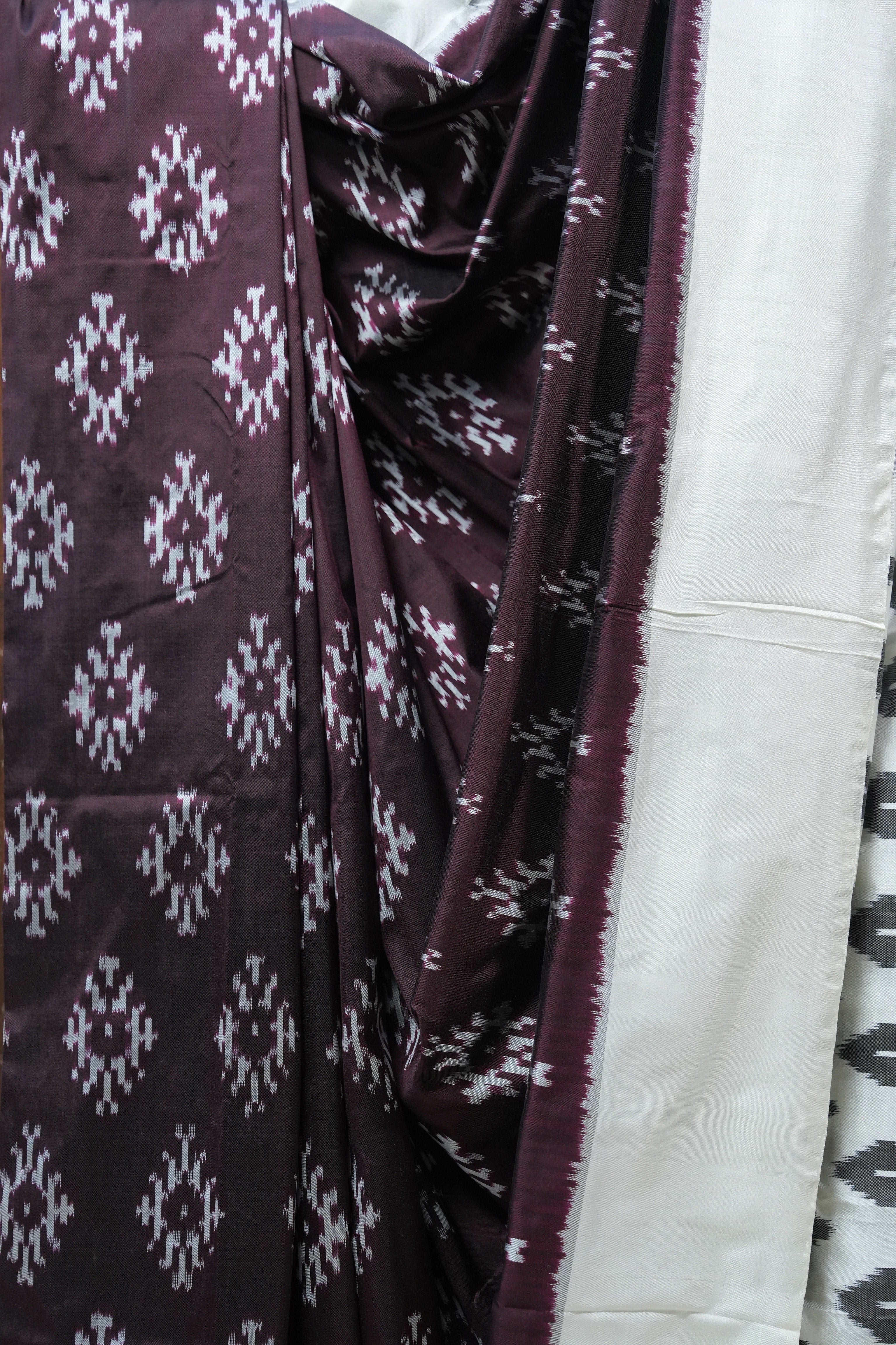 Wine Pochampalli Silk Ikat Saree - SRWPSIS142