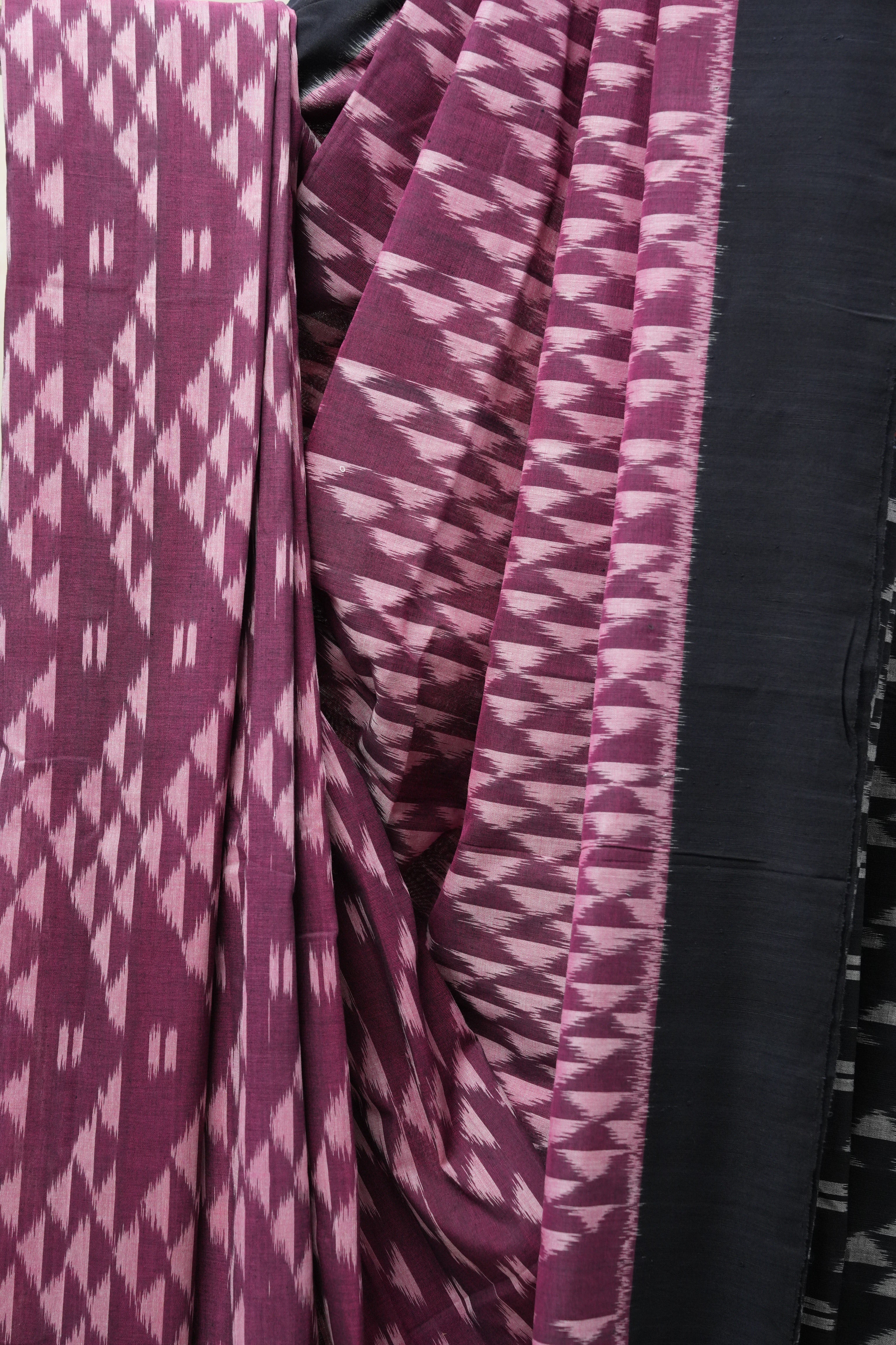 Magenta Pochampalli Cotton Ikat Saree - SRMPCIS479