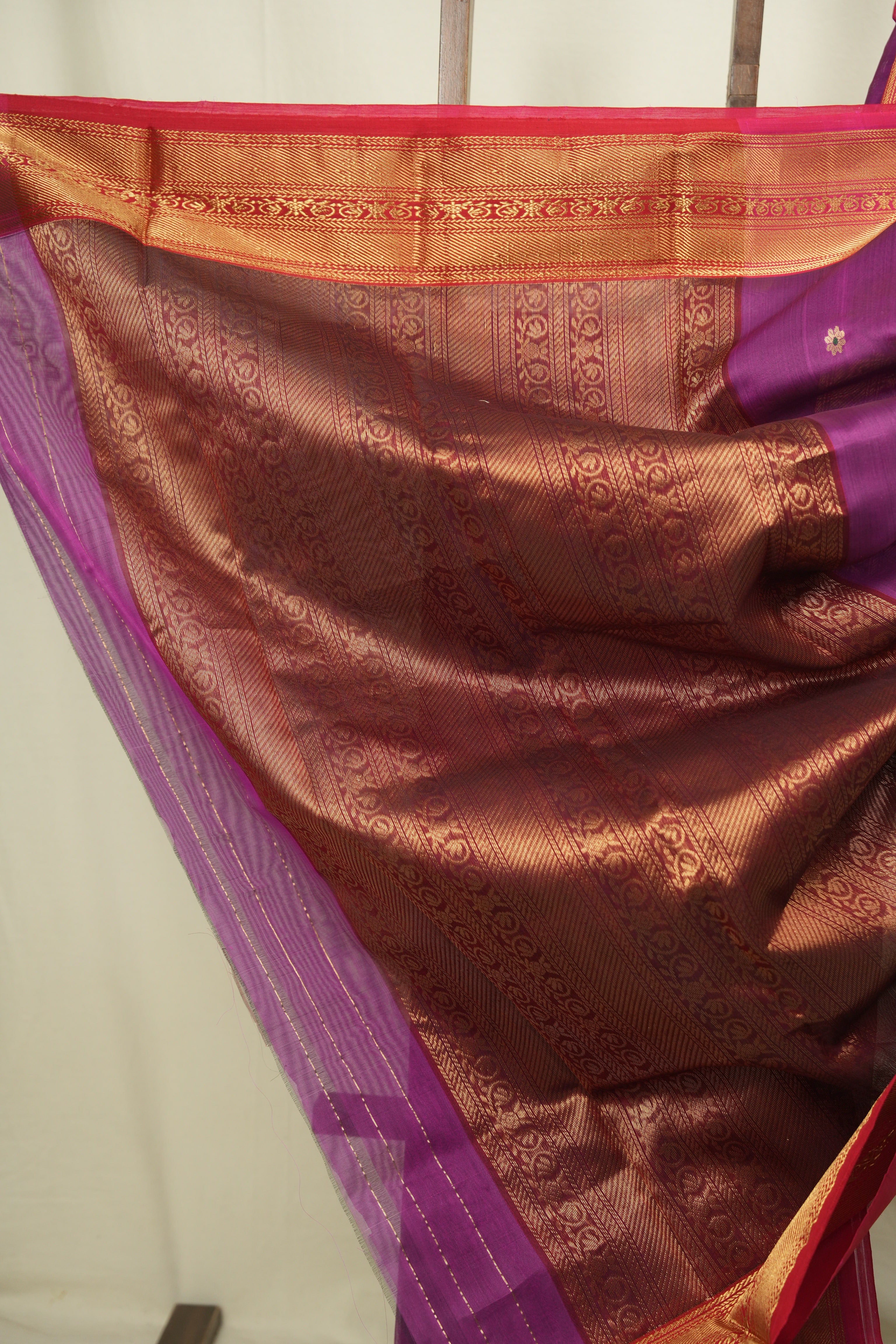 Magenta Chanderi Tissue Silk Saree - SRMCTS381