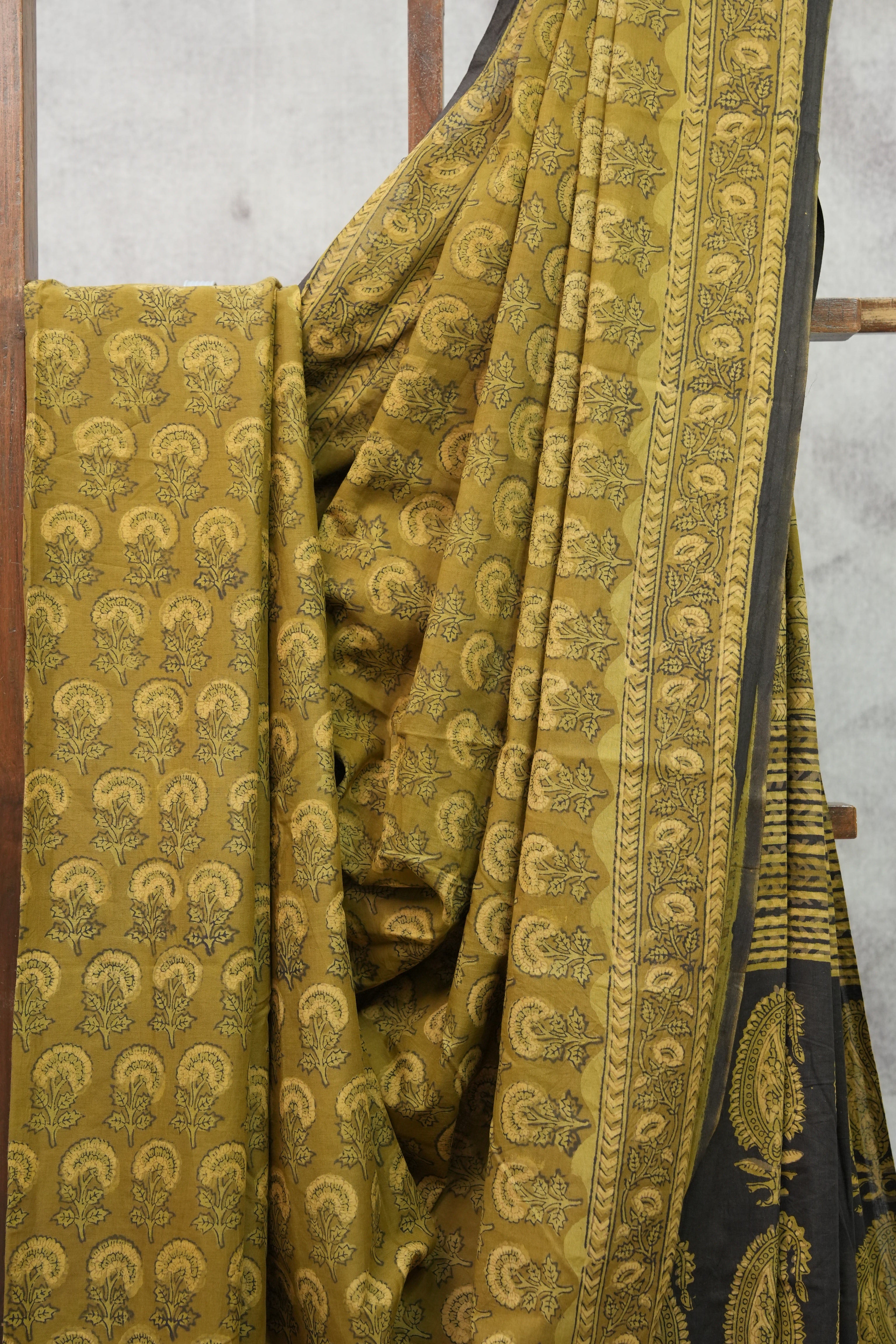 Green HBP Cotton Saree-SRGCS2157