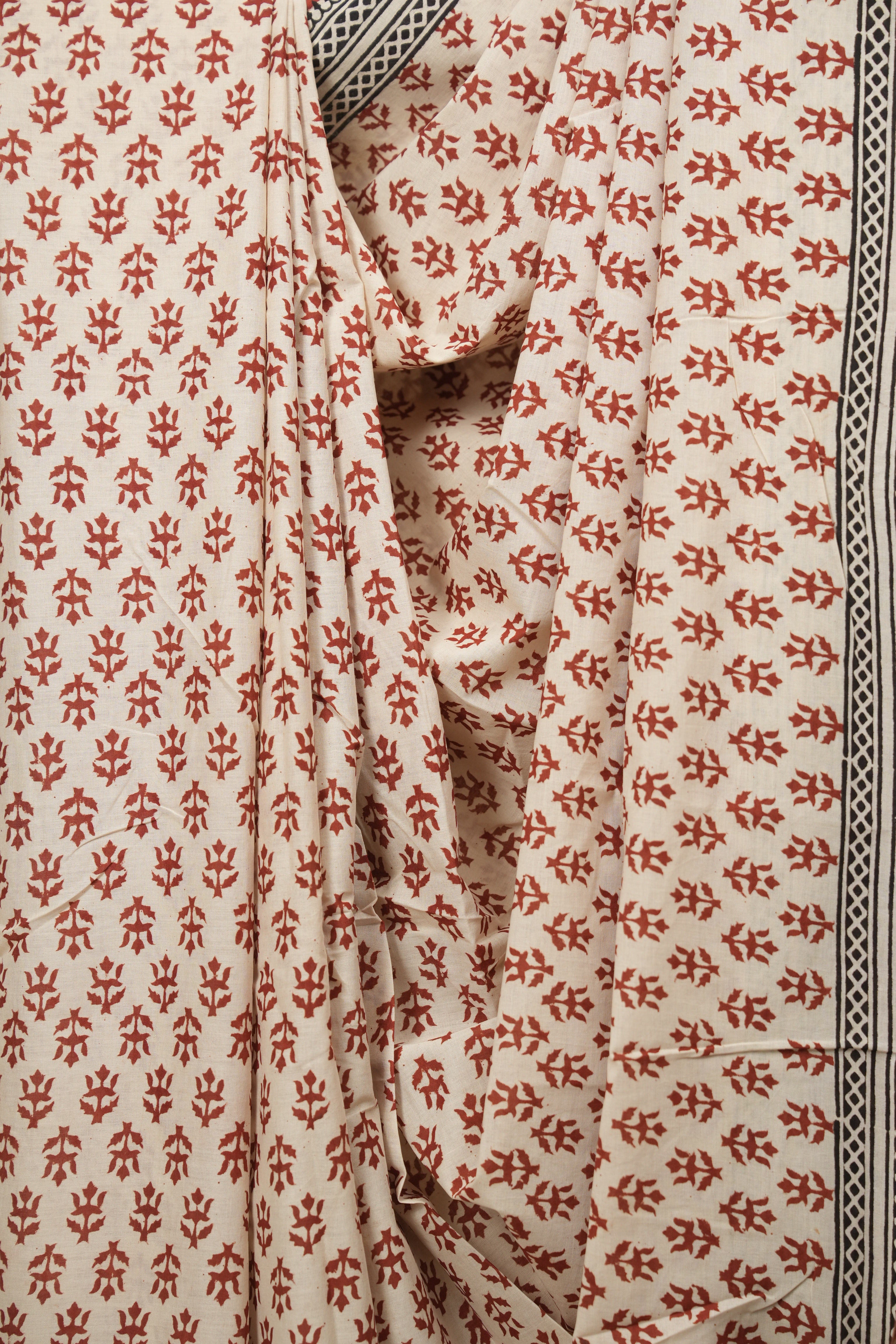 Cream HBP Cotton Saree - SRCCS3689