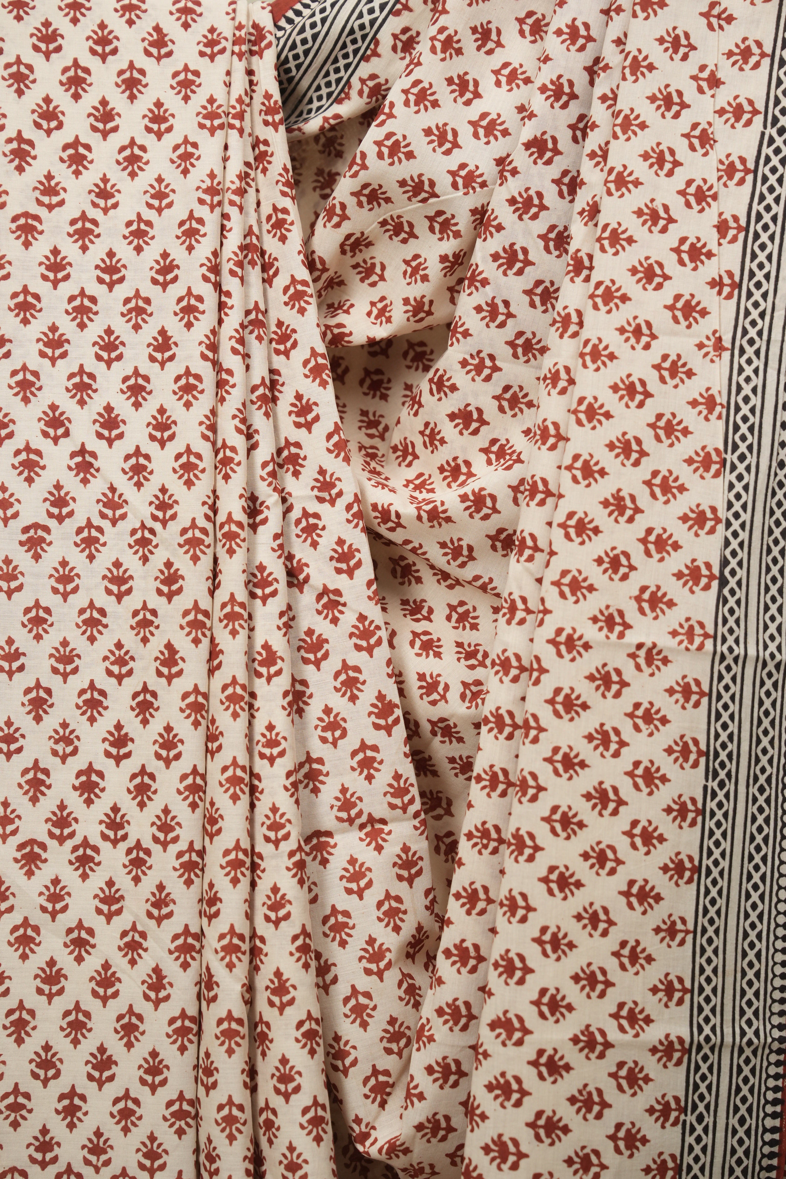 Cream HBP Cotton Saree - SRCCS3687