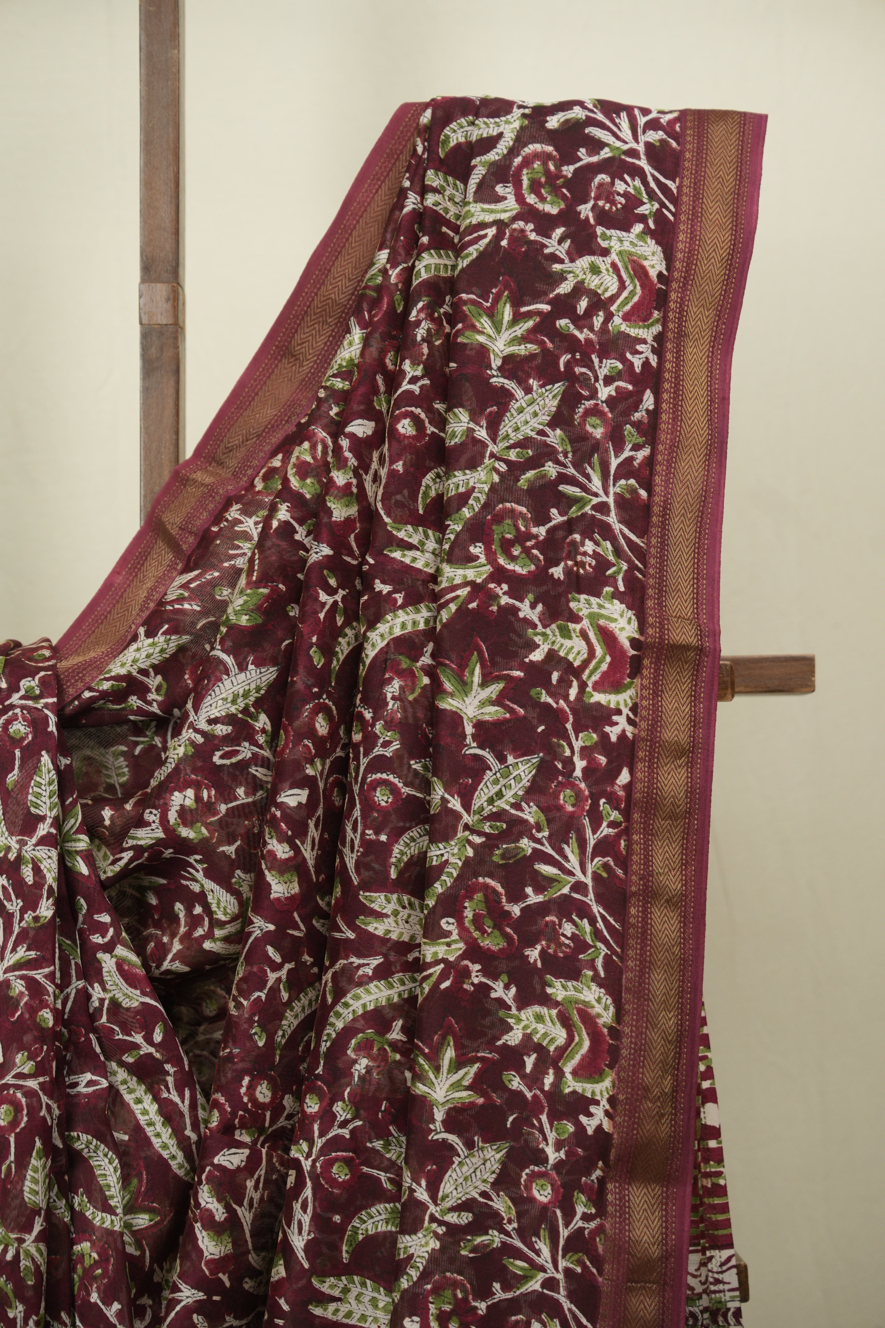 Maroon HBP Cotton Silk Saree With Chanderi Border - SRMCSS1739