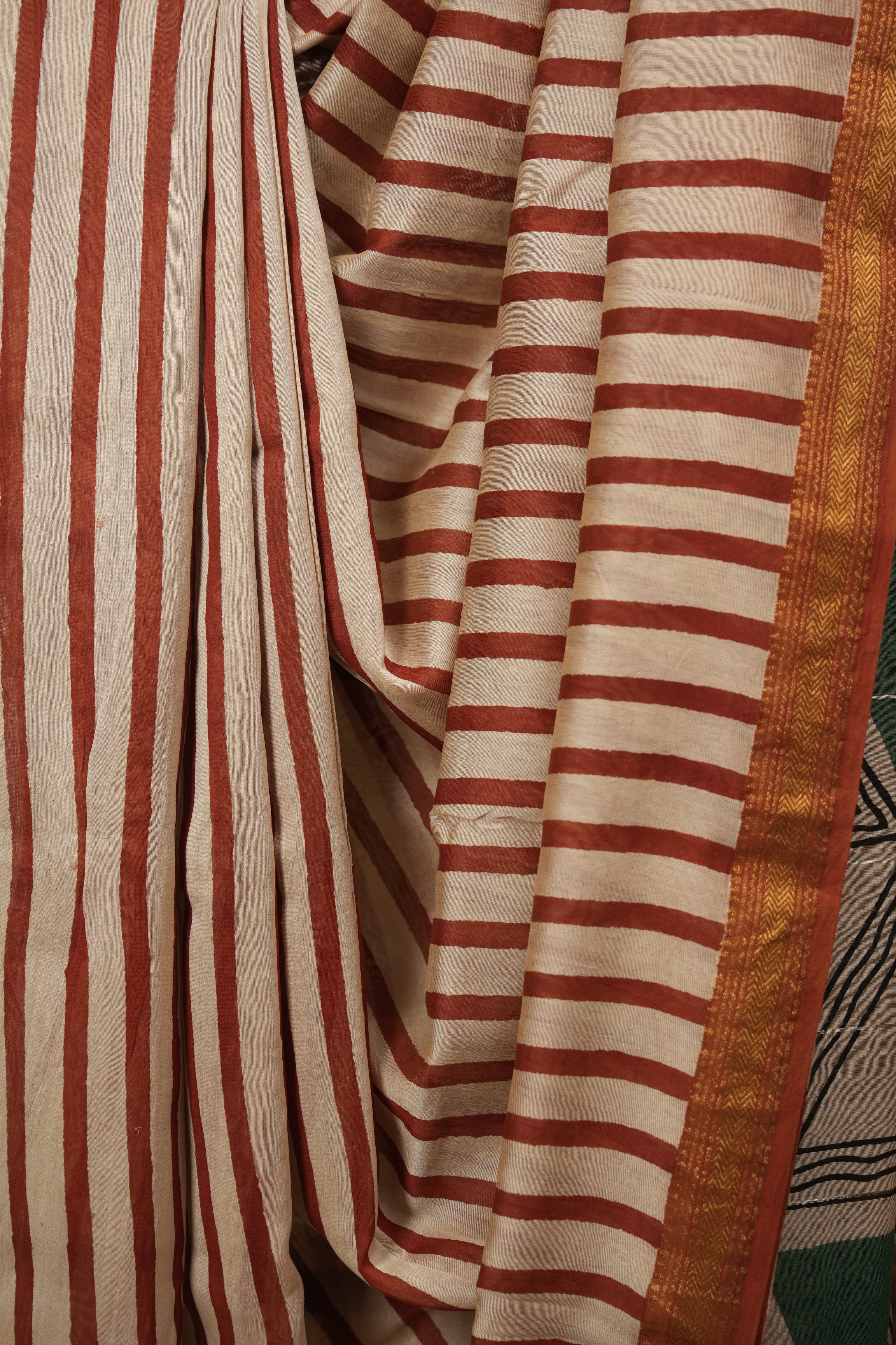 Red HBP Cotton Silk Saree With Chanderi Border - SRRCSS1743