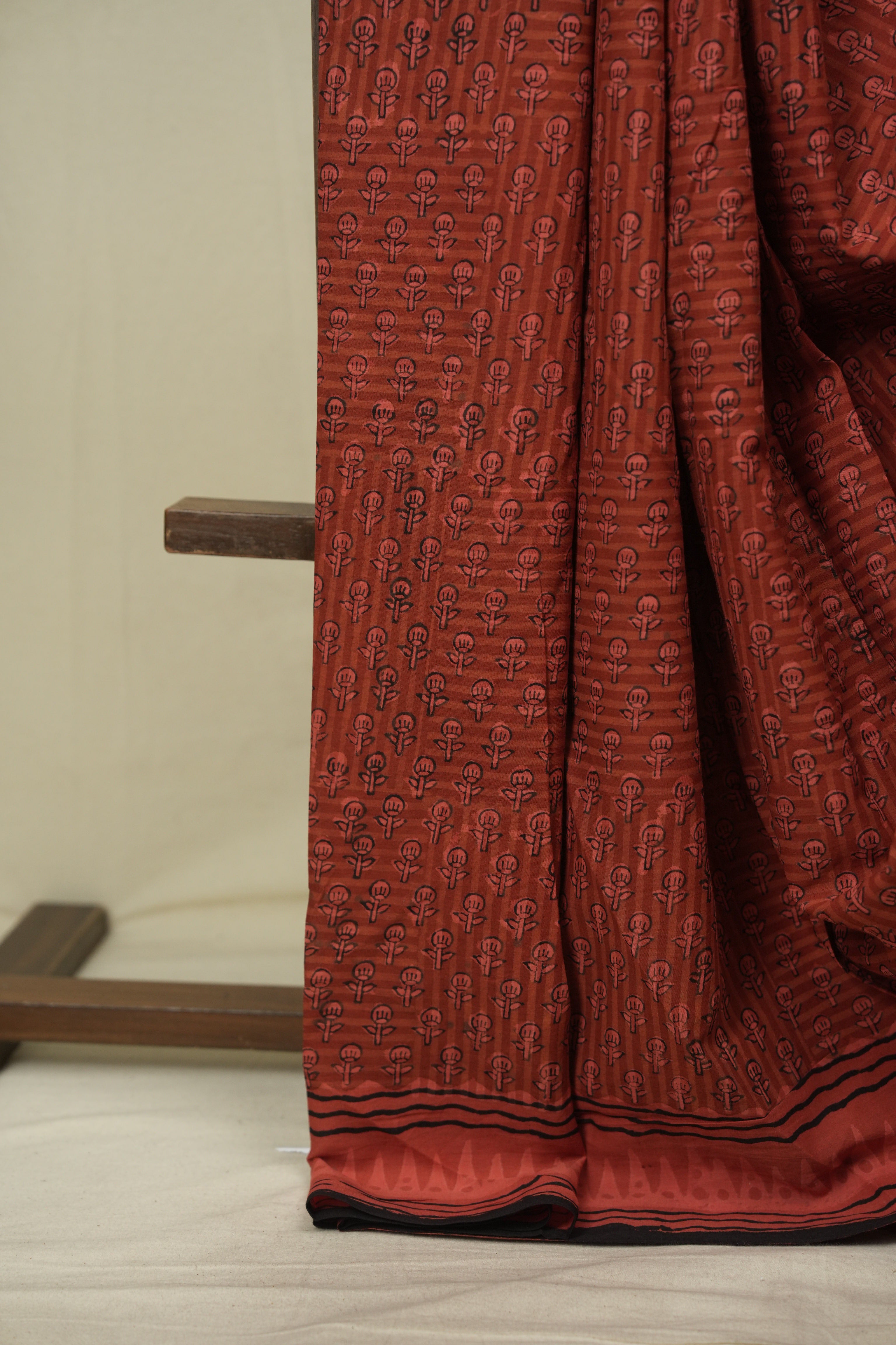 Red HBP Cotton Saree - SRRCS3650
