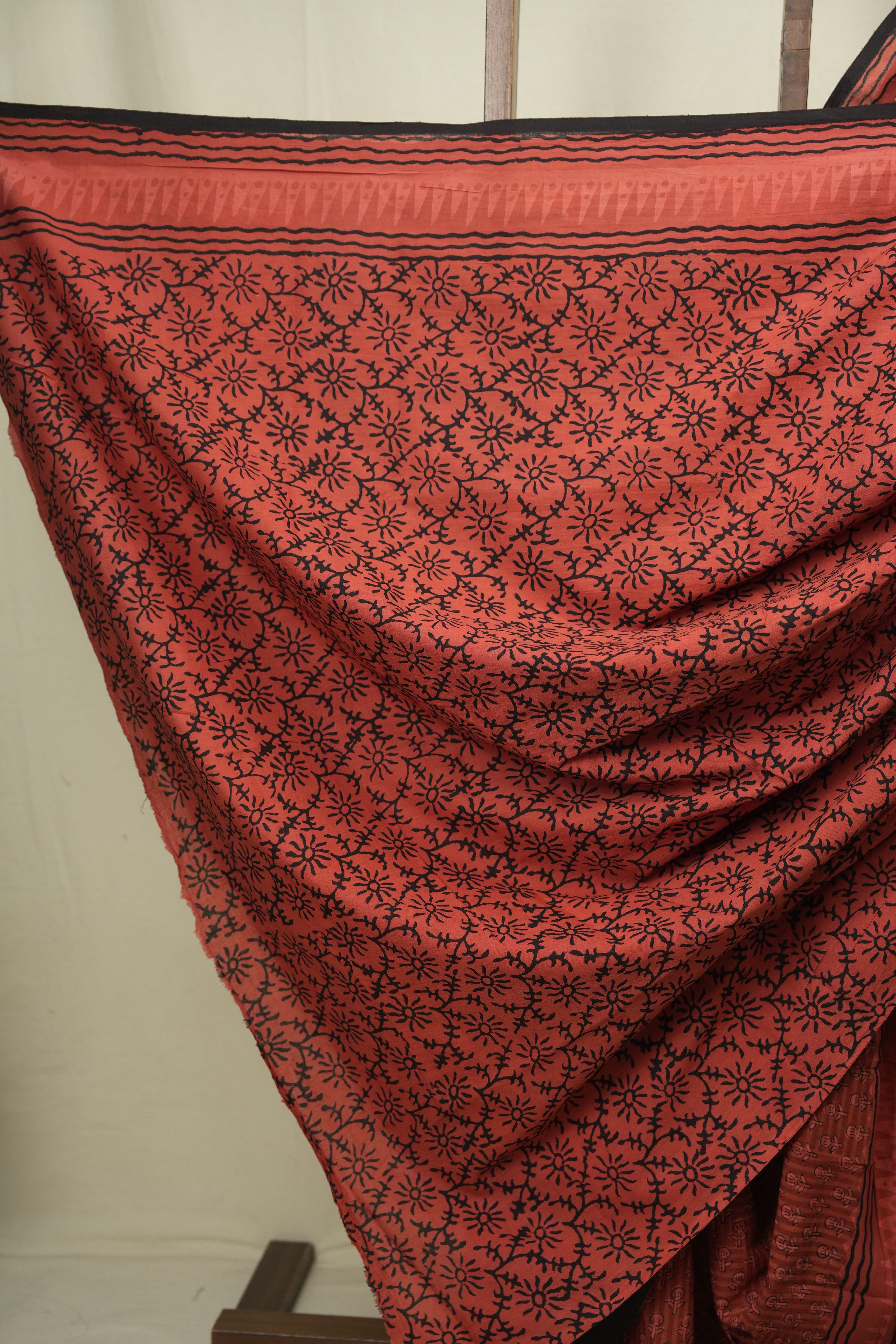 Red HBP Cotton Saree - SRRCS3650