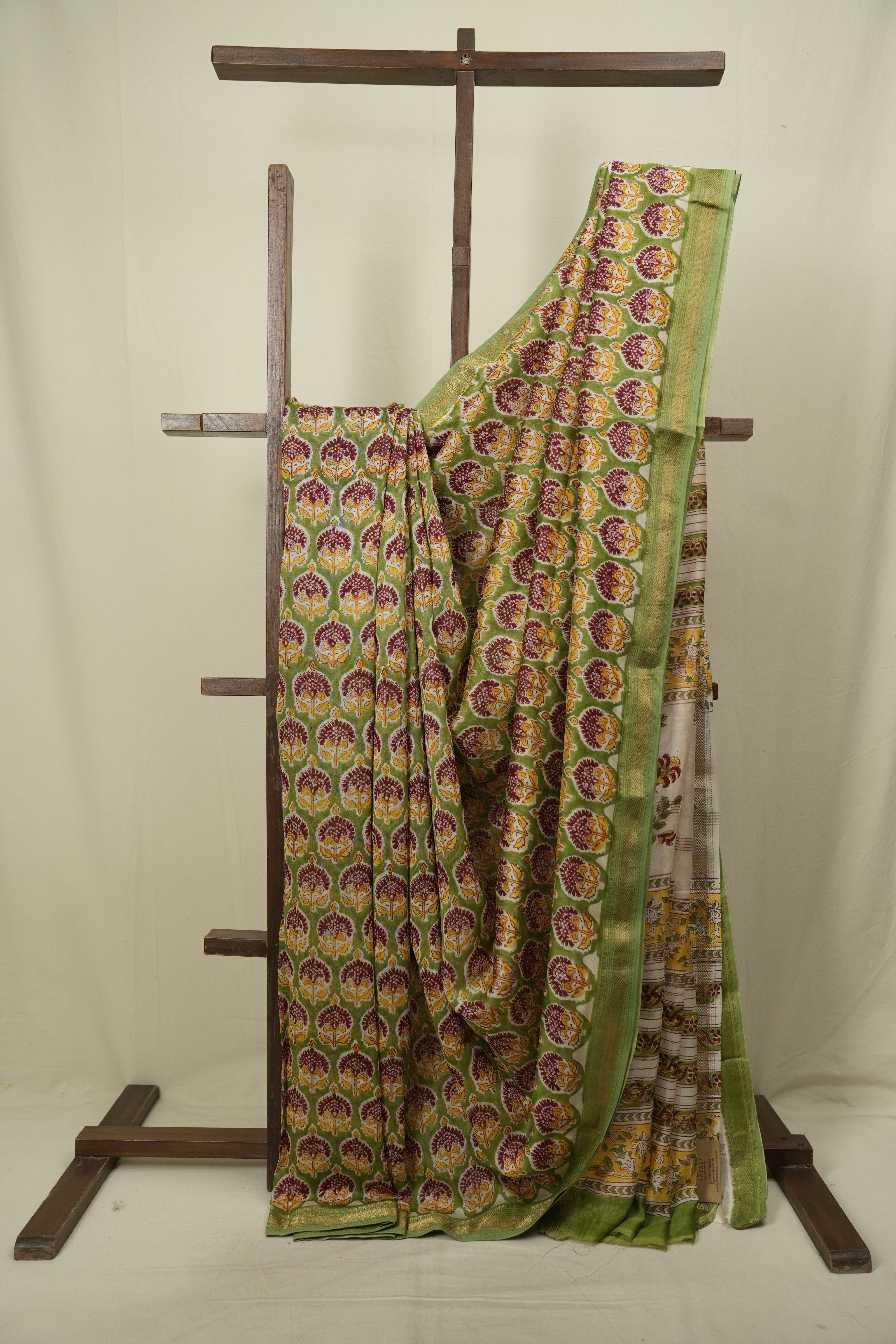 Green HBP Cotton Silk Saree With Chanderi Border - SRGCSS1762