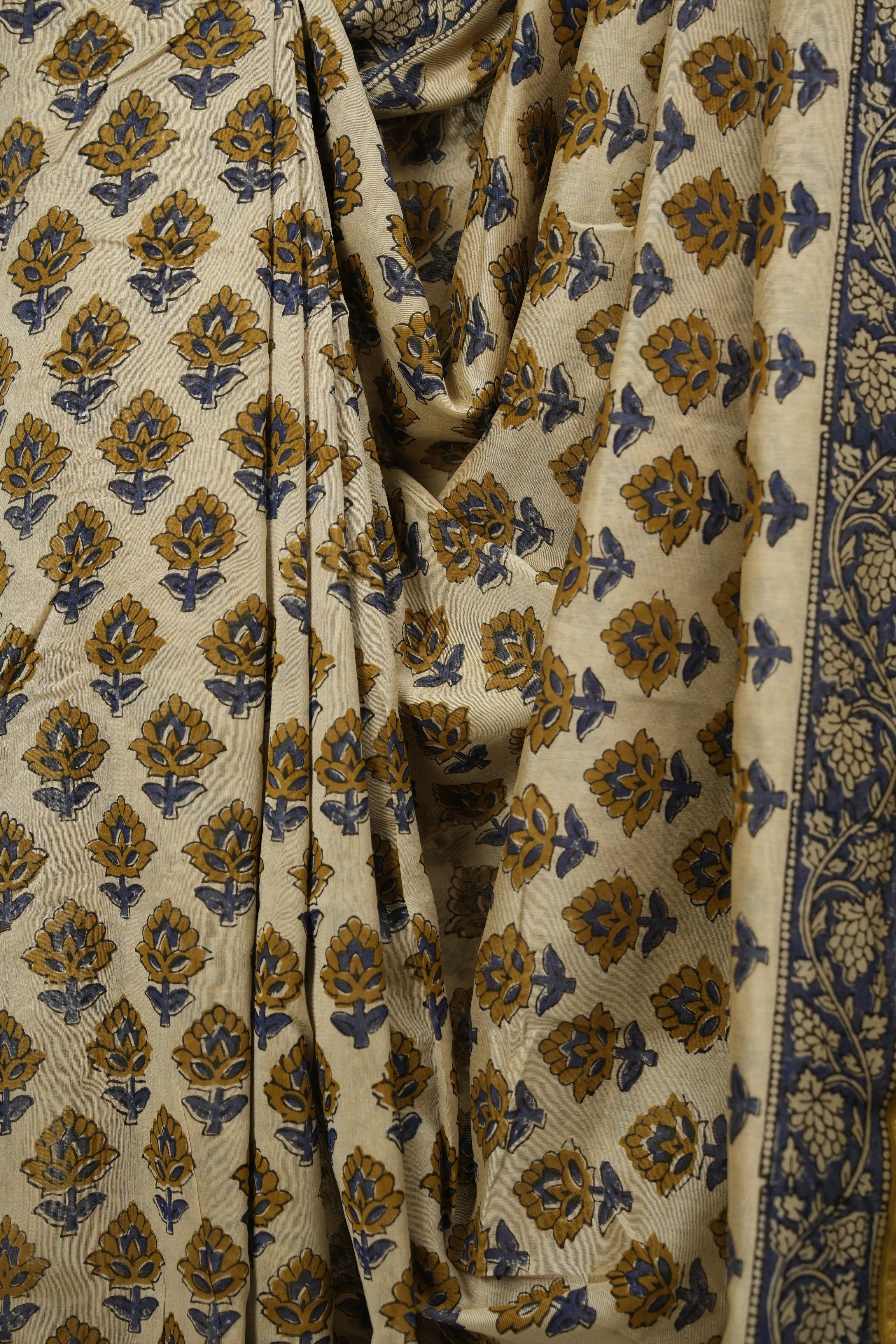 Cream HBP Cotton Silk Saree With Chanderi Border - SRCCSS1763