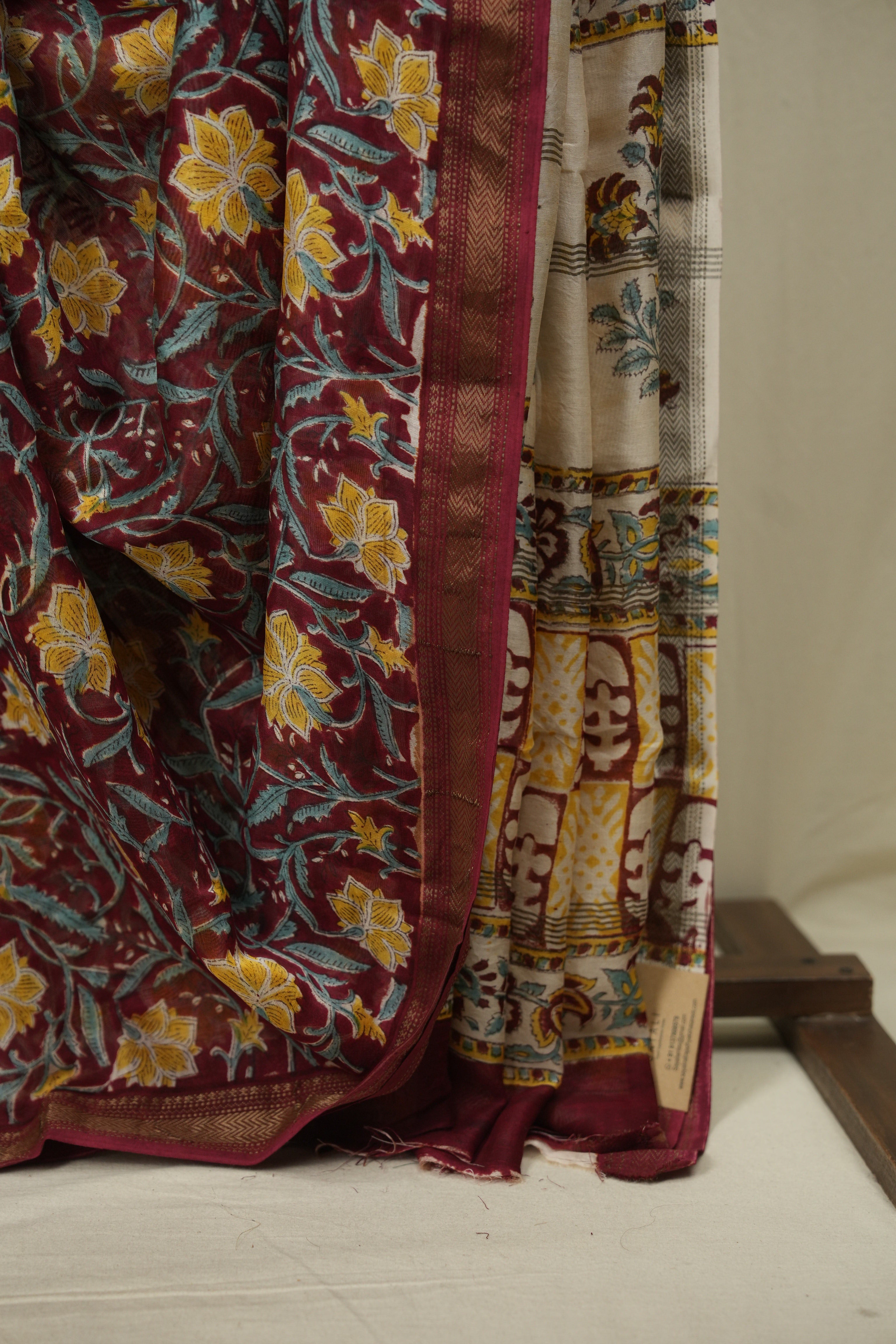 Maroon HBP Cotton Silk Saree With Chanderi Border - SRMCSS1764