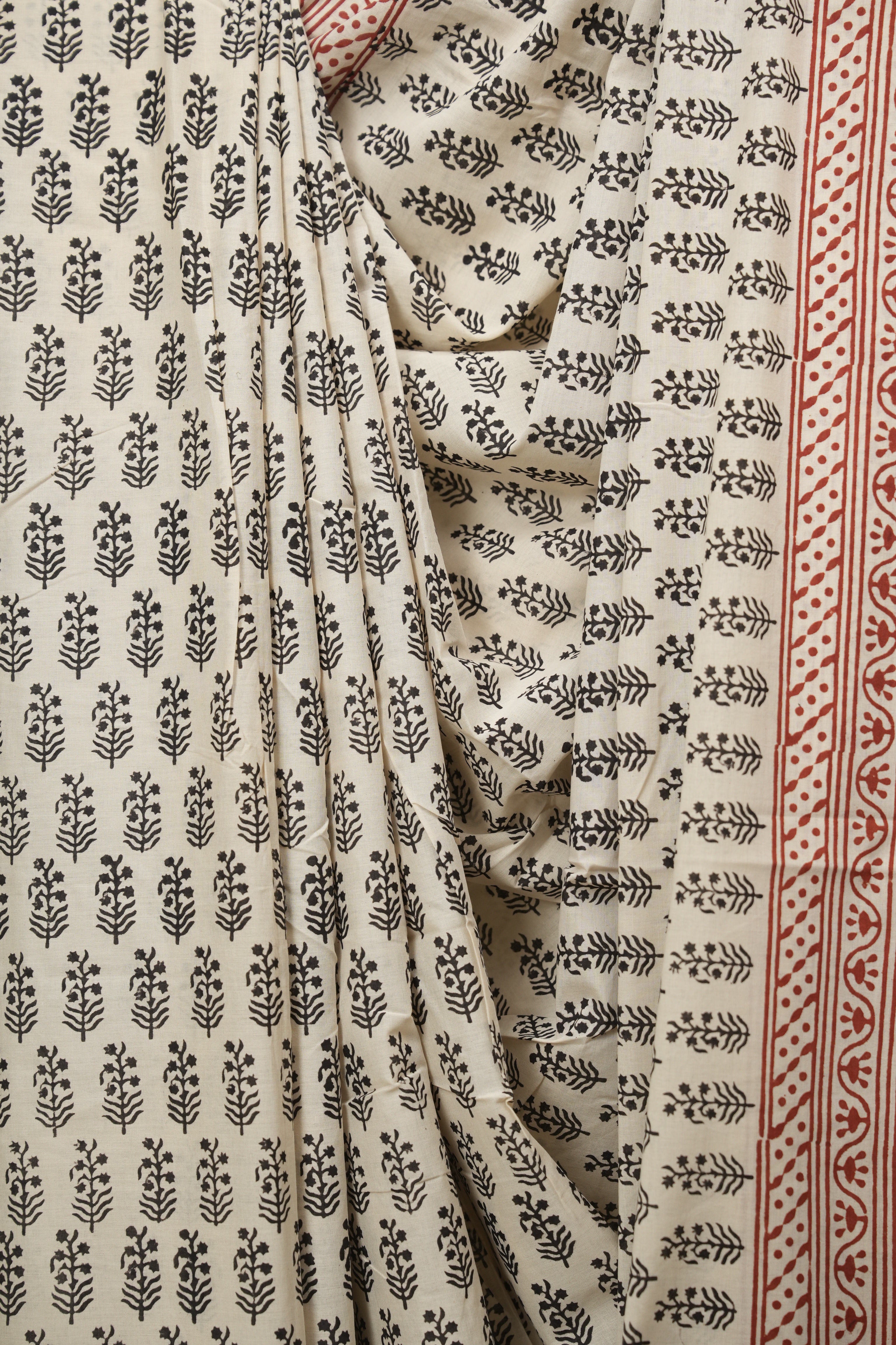Cream HBP Cotton Saree - SRCCS3673