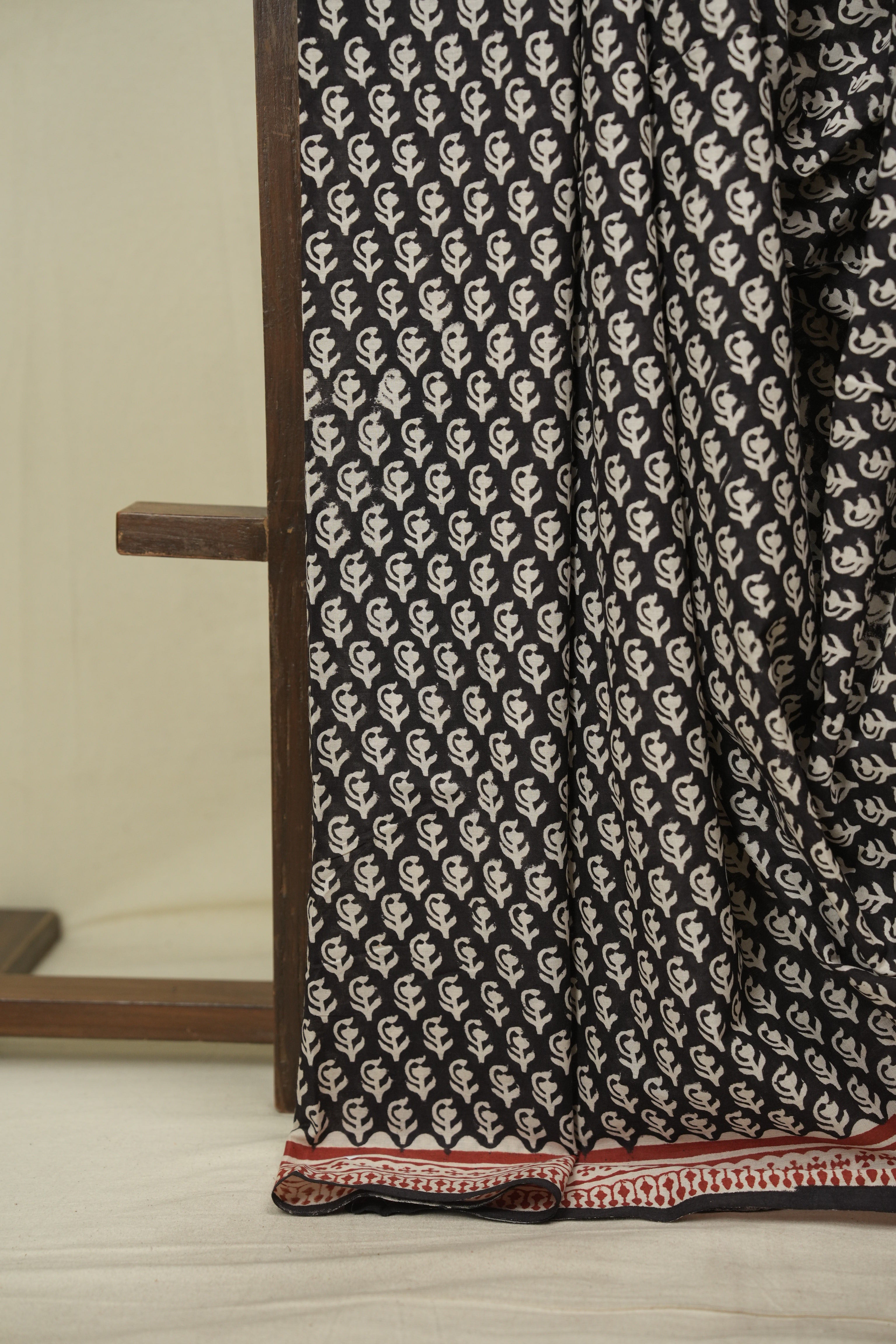 Black HBP Cotton Saree - SRBCS3671