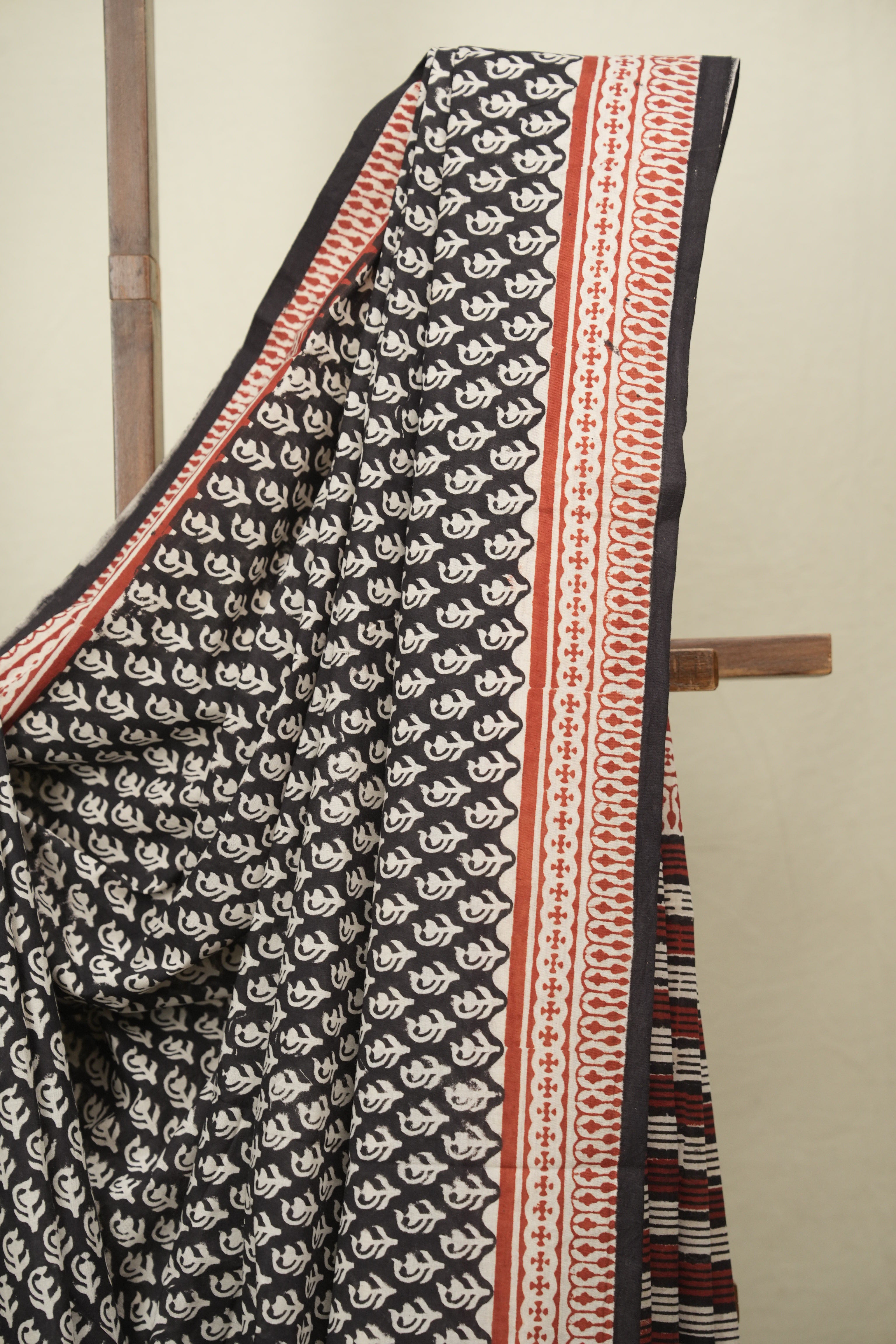 Black HBP Cotton Saree - SRBCS3671