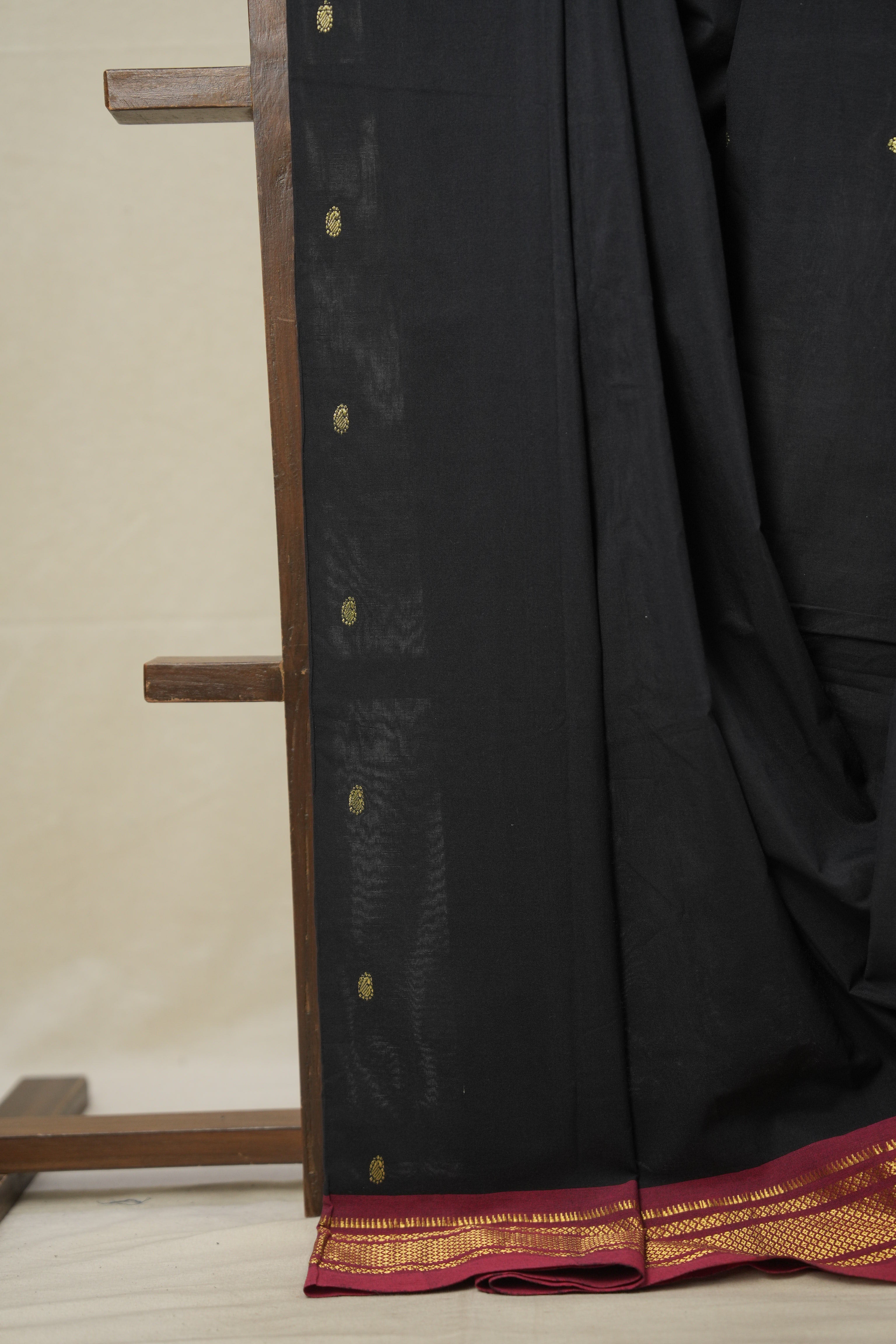 Black Cotton Paithani Saree - SRBCPS654